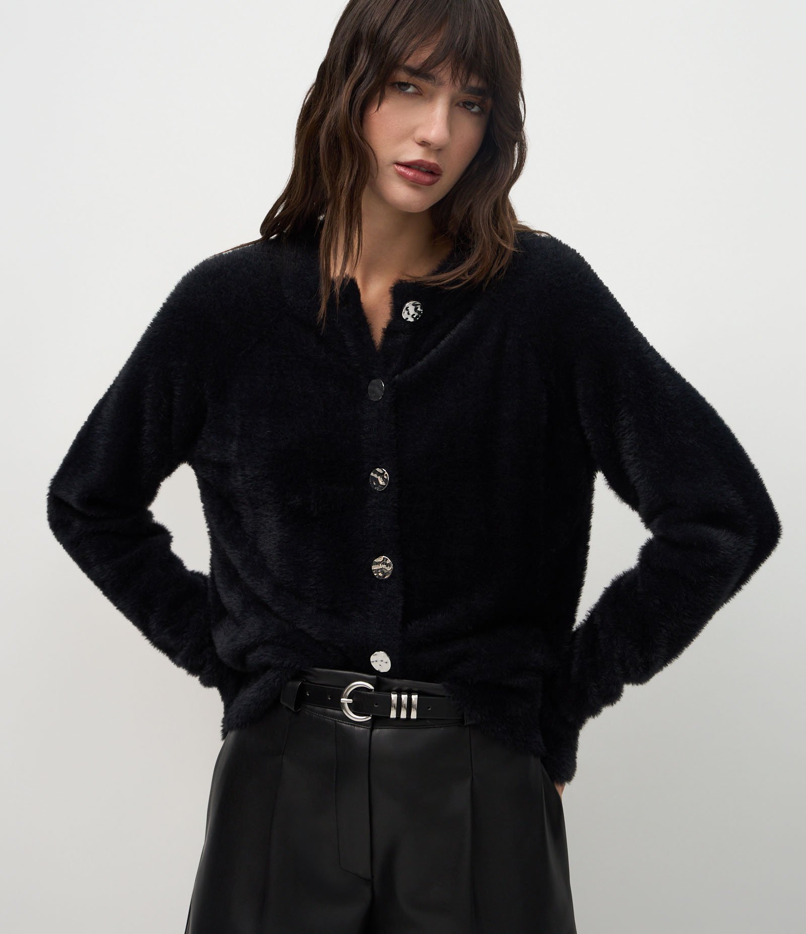 Cardigan Regular em Tricô com Textura de Pelinhos Preto 1