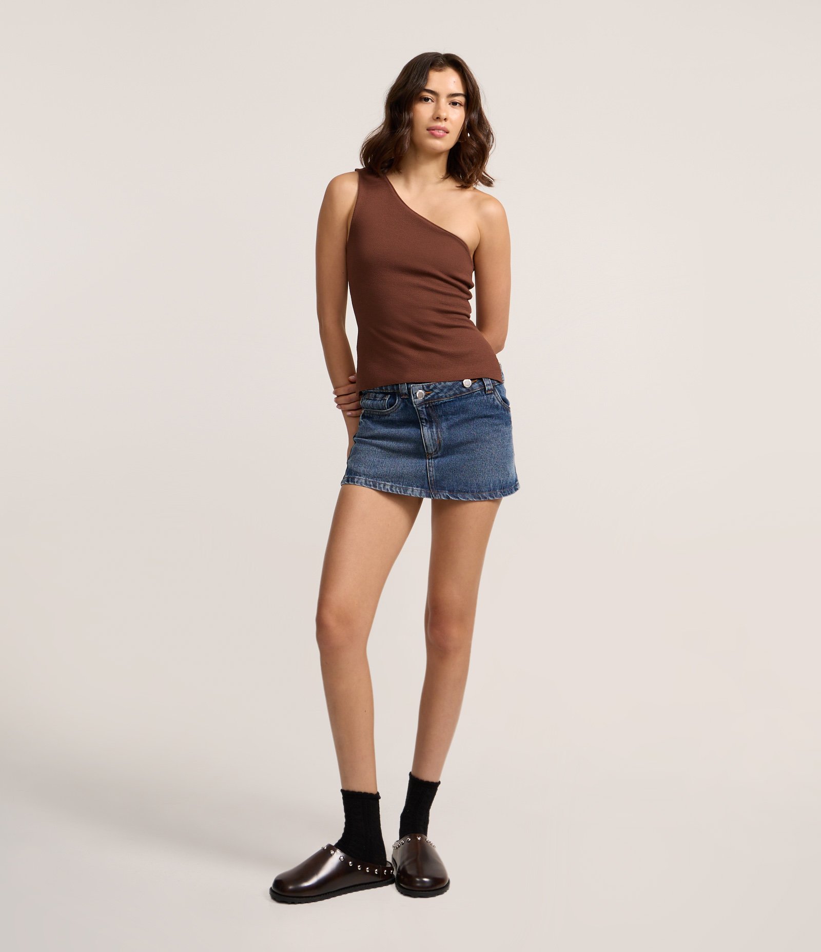 Minissaia em Jeans com Cós Transpassado e Bolsos Médio 1