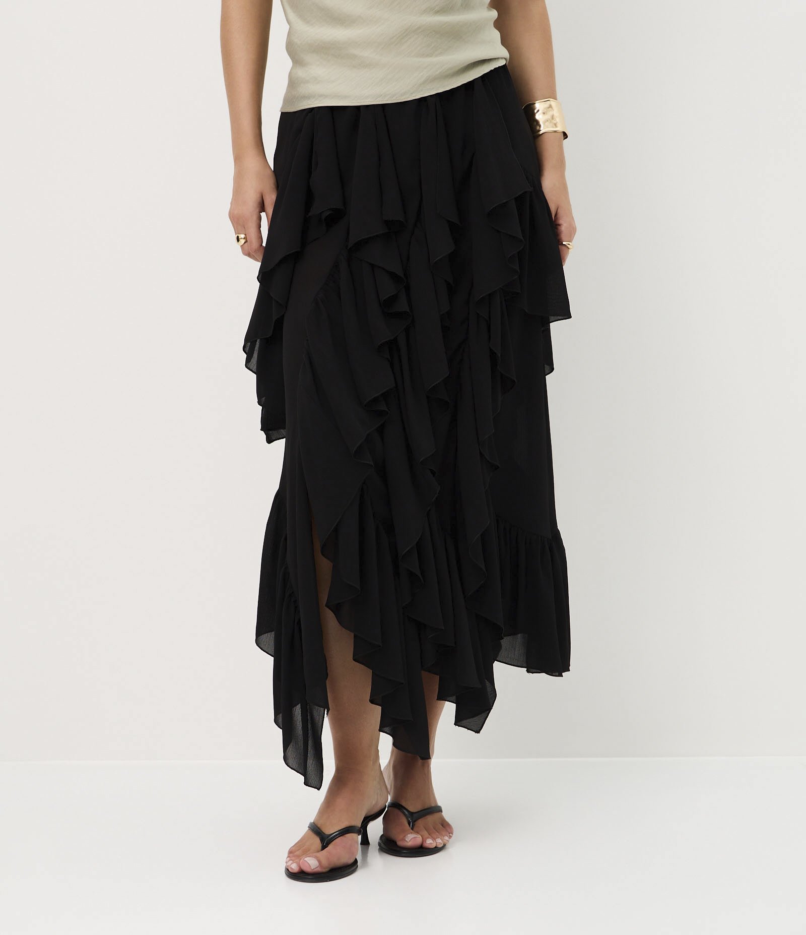 Saia Longa em Chiffon com Babados e Fenda Preto 3