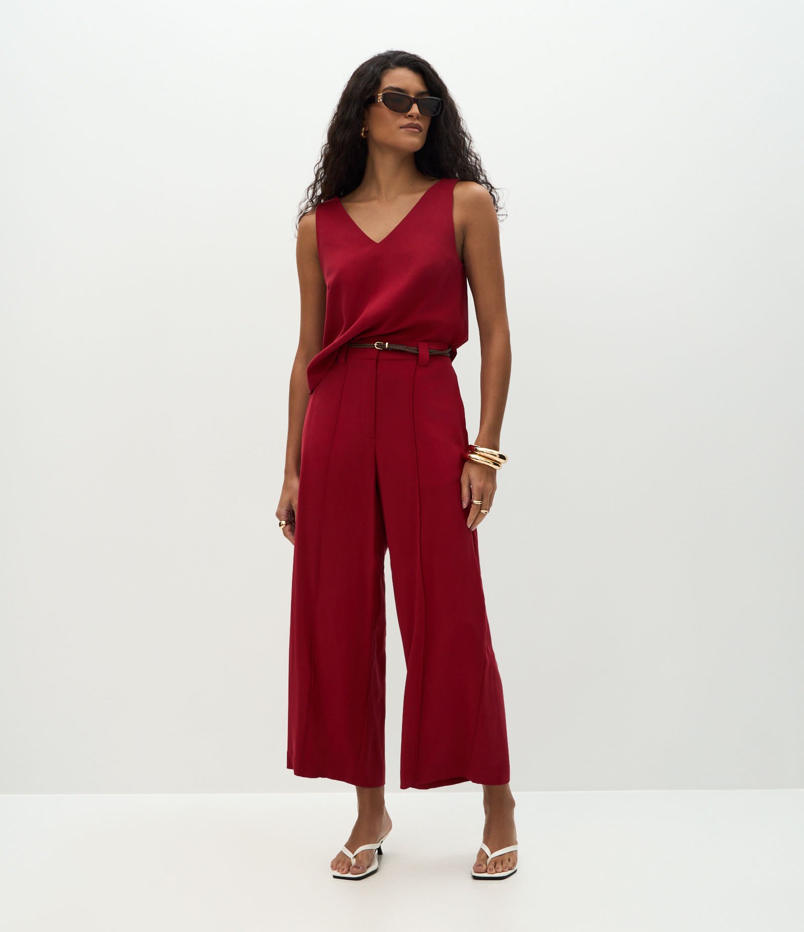 Blusa em Viscose com Decote V e Efeito Sarjado Vermelho 2