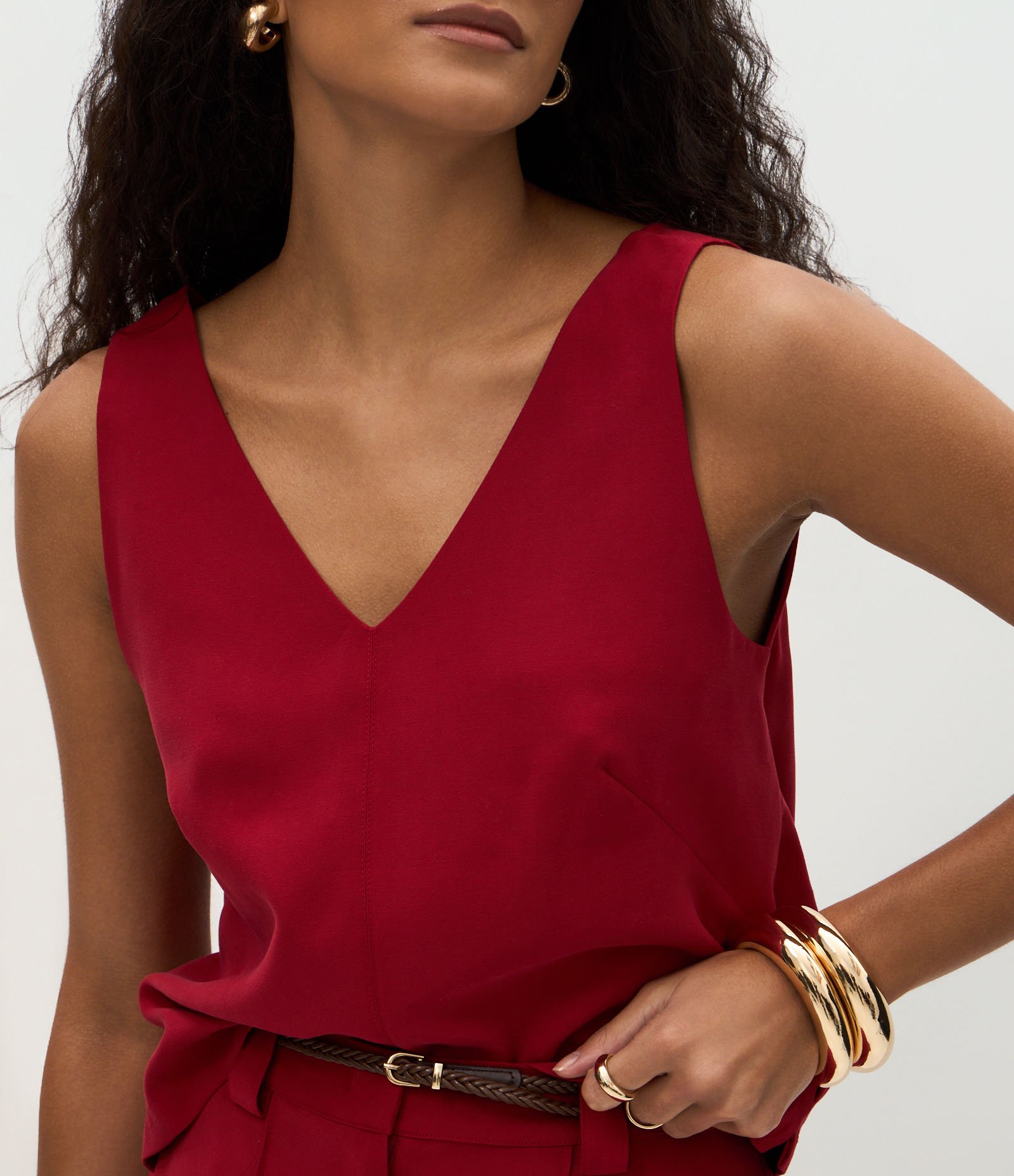 Blusa em Viscose com Decote V e Efeito Sarjado Vermelho 4
