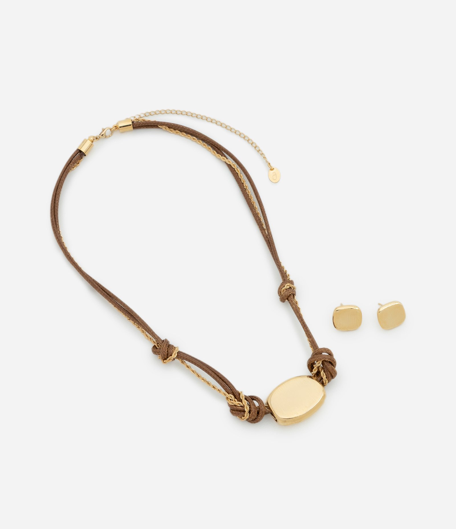Conjunto de Colar com Cordão de Tecido Entrelaçado com Pingente e Brinco Botão Dourado 2