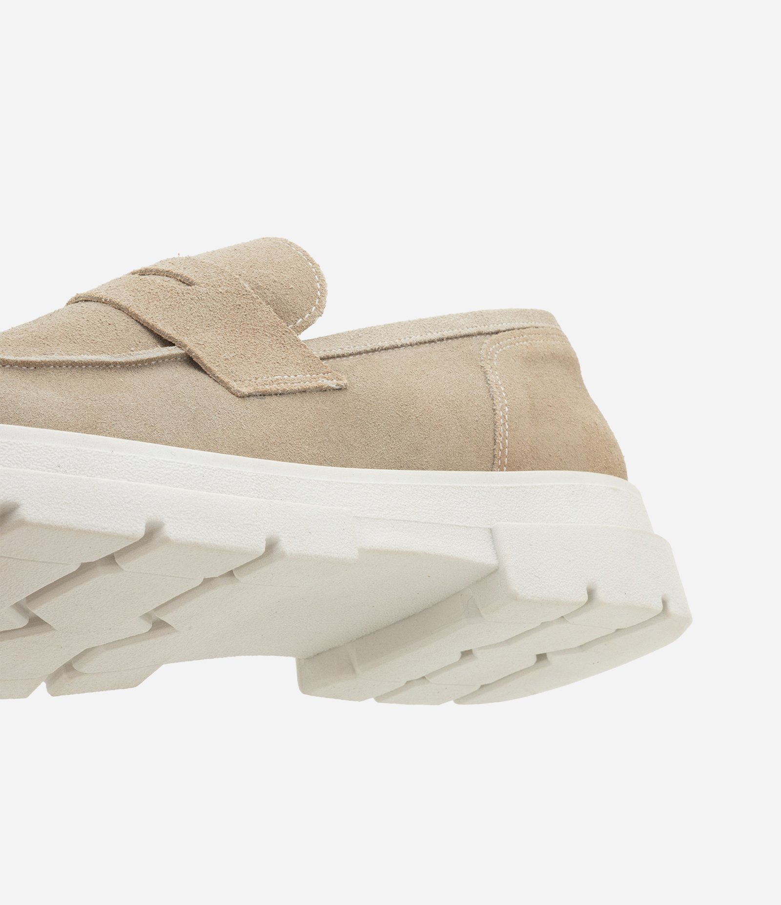 Sapato Loafer Tratorado em Couro com Camurça Bege 3