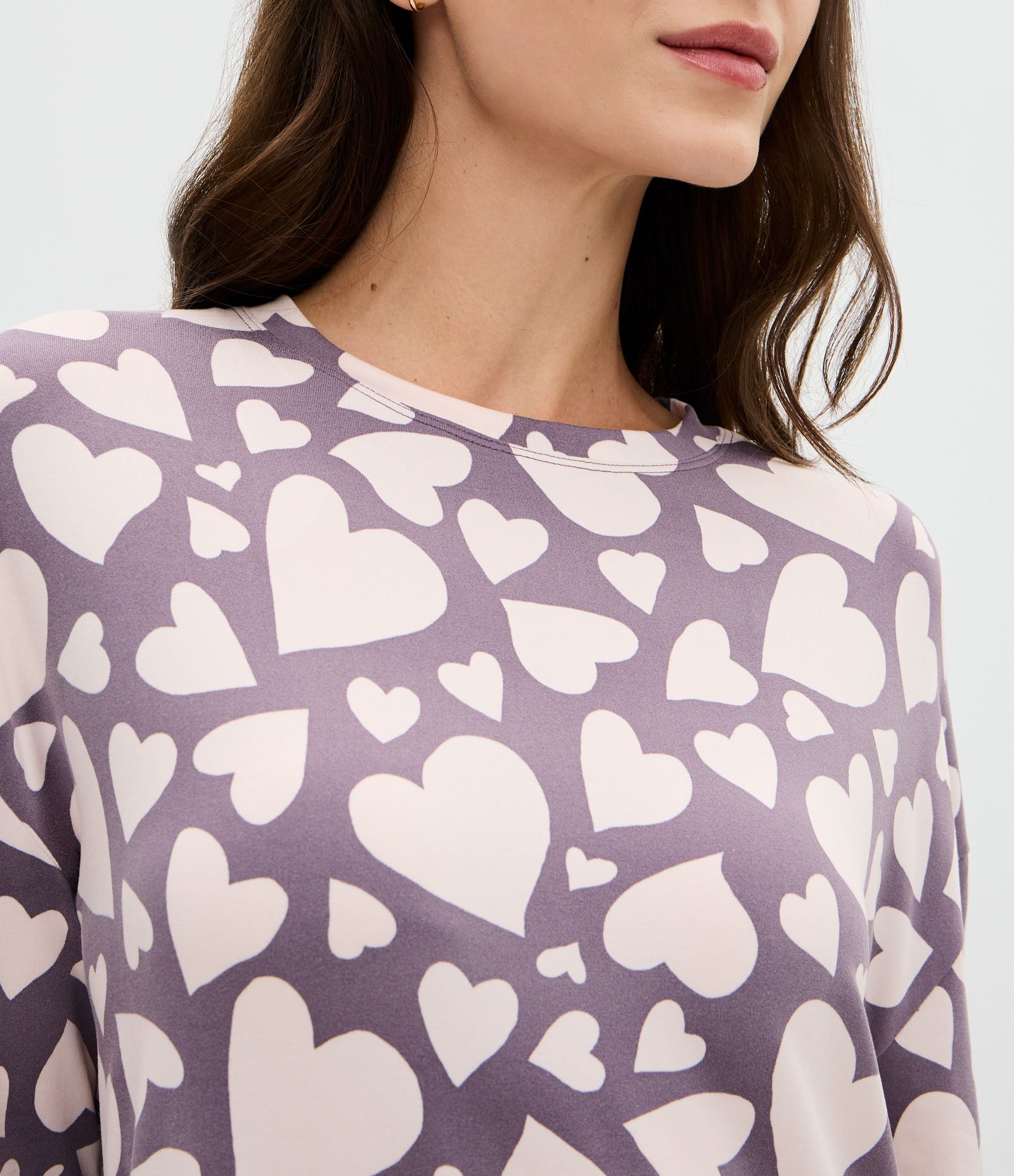 Pijama Longo em Peach Touch com Estampa de Coração Roxo 3