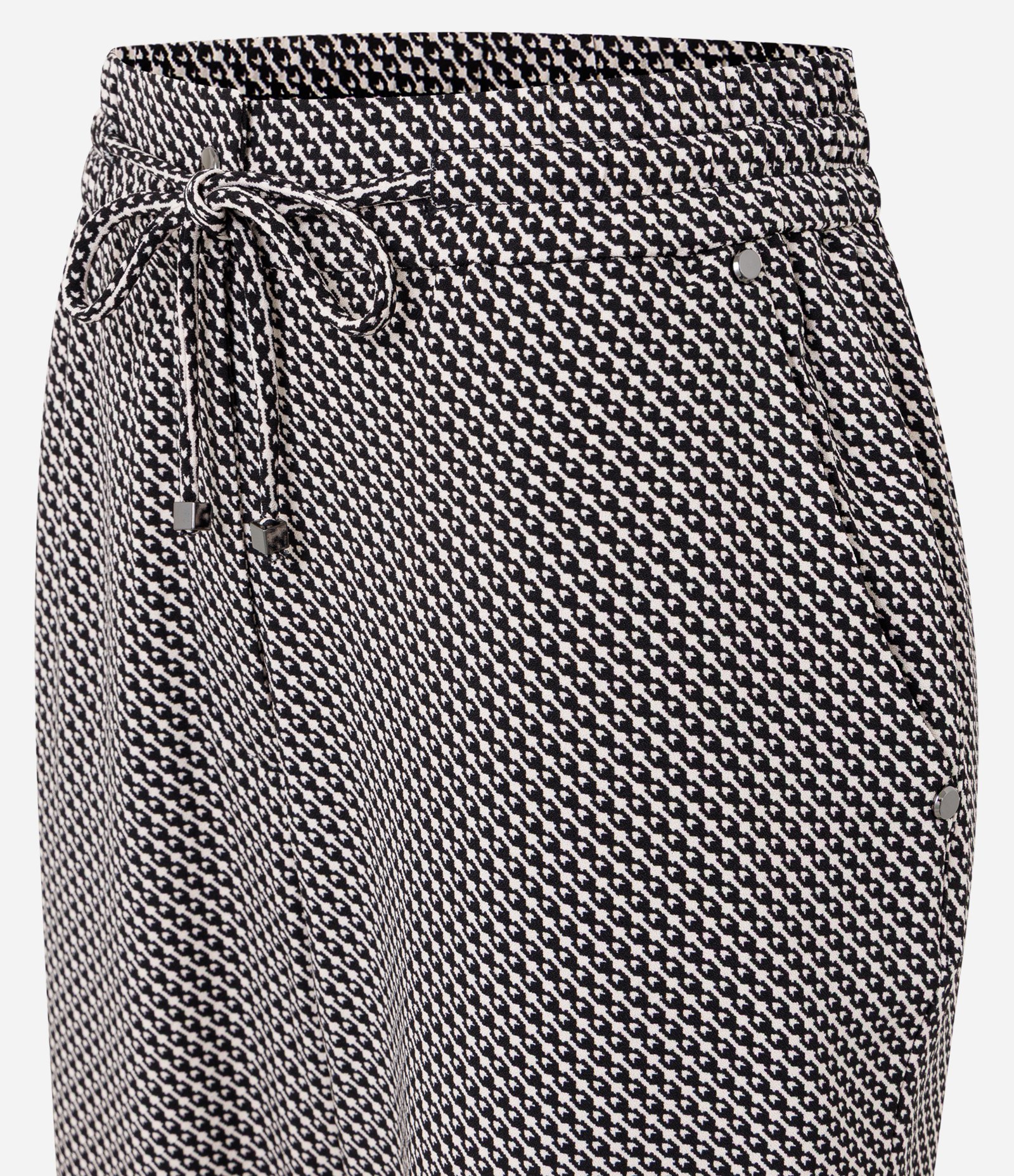 Calça Pijama Geométrica em Crepe Preto 2