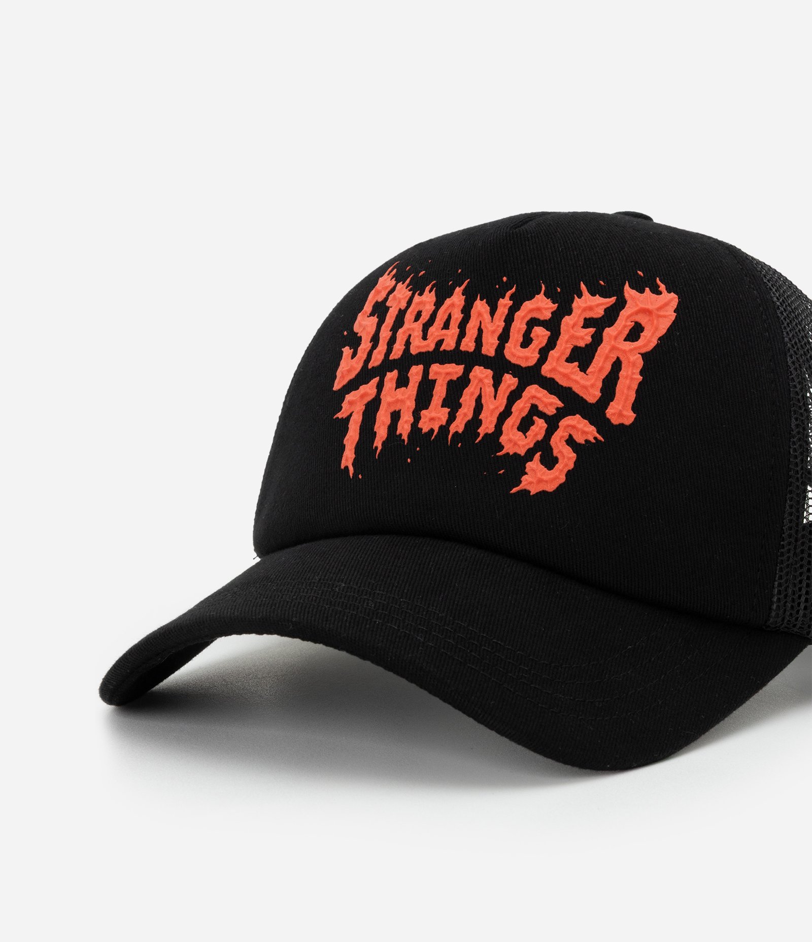 Boné Trucker em Sarja com Estampa Stranger Things Preto 4