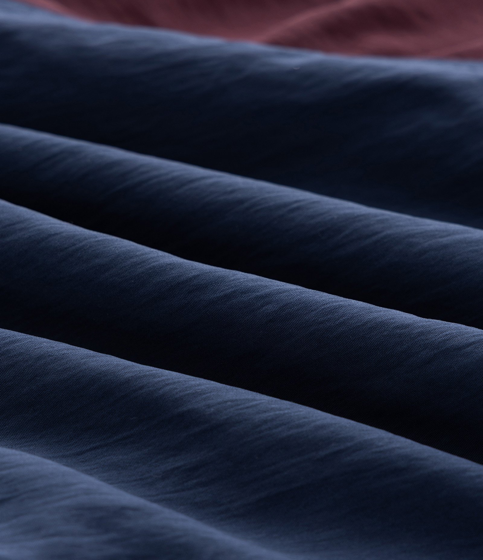 Jaqueta Corta Vento Oversized com Recortes Contrastantes Azul 8