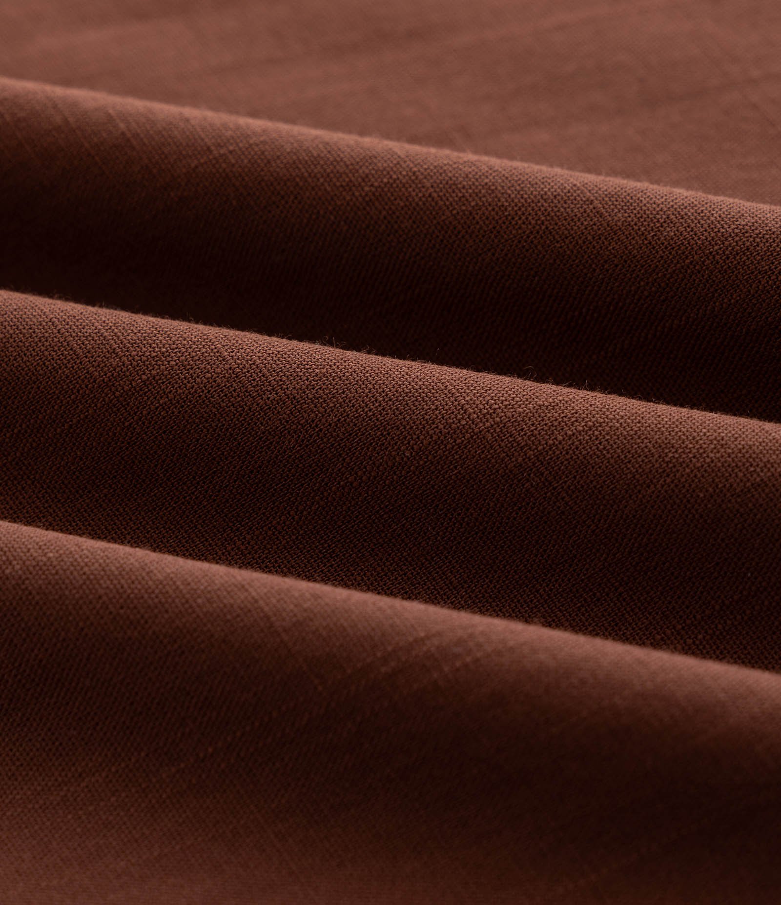 Macacão Longo Franzido com Faixa Curve & Plus Size Marrom 3