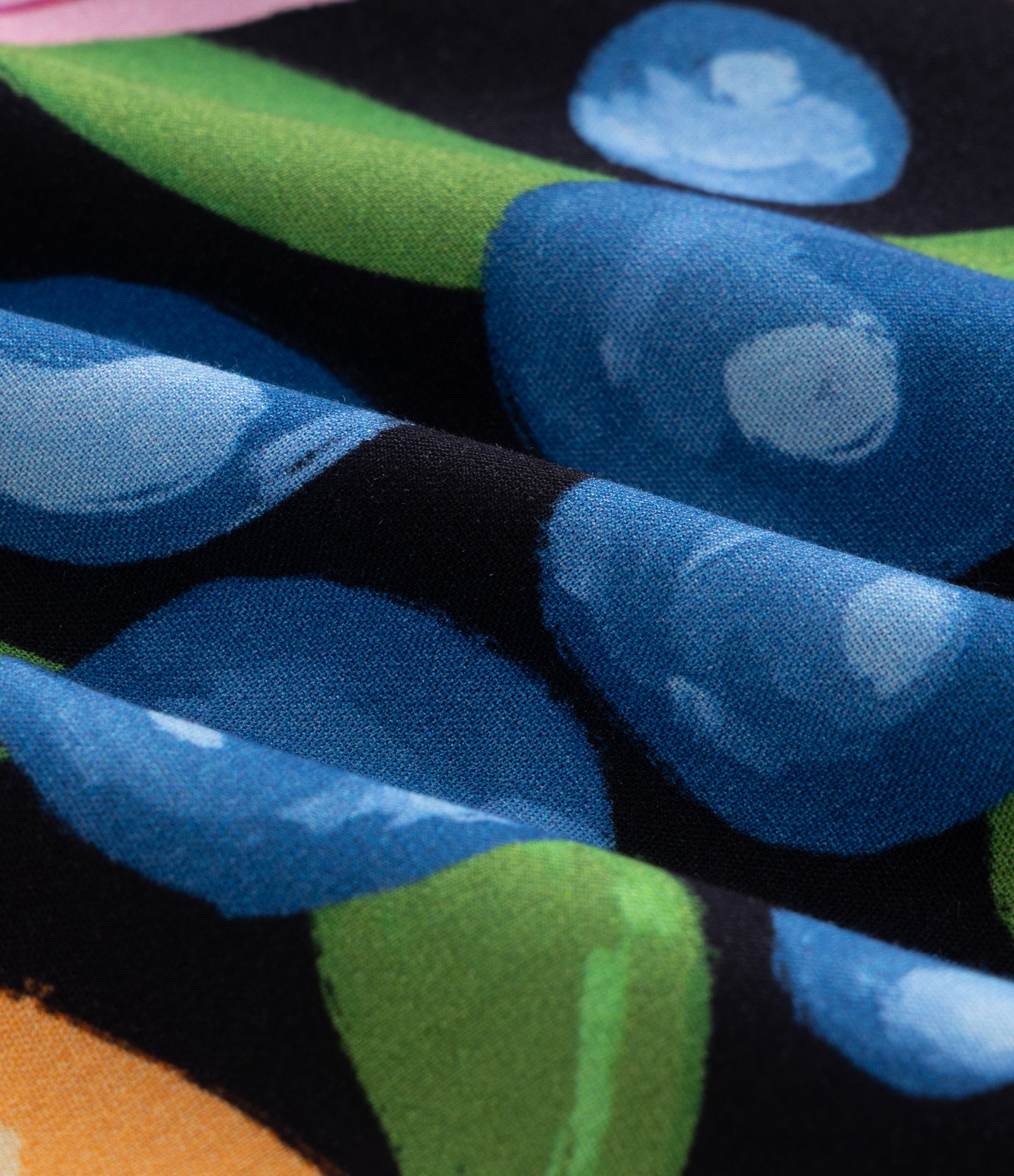 Kimono Alongado em Chalis com Estampa Tropical Curve & Plus Size Multicores 3