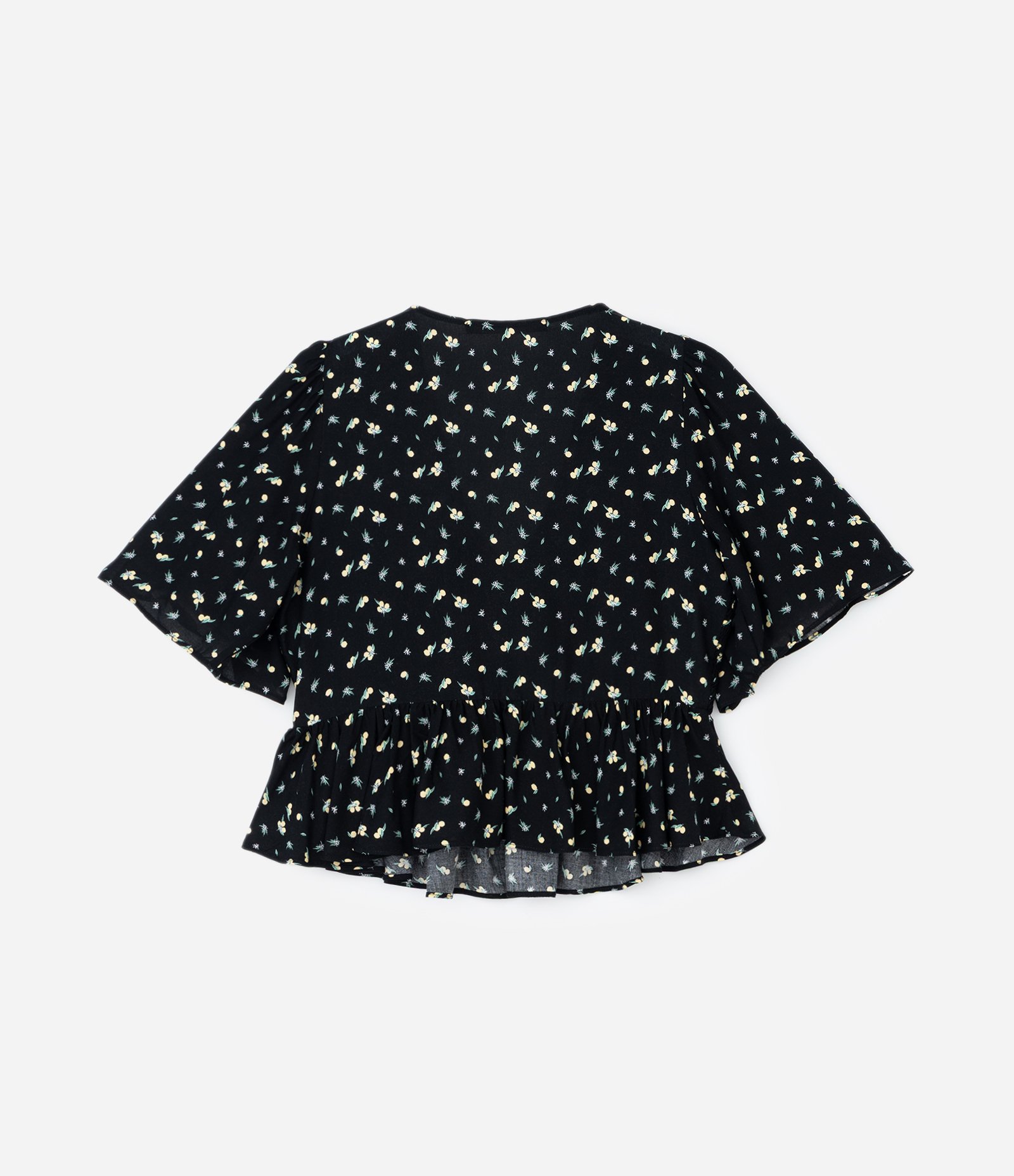 Blusa em Viscose com Lastex e Estampa de Mini Limões Curve & Plus Size Preto 2
