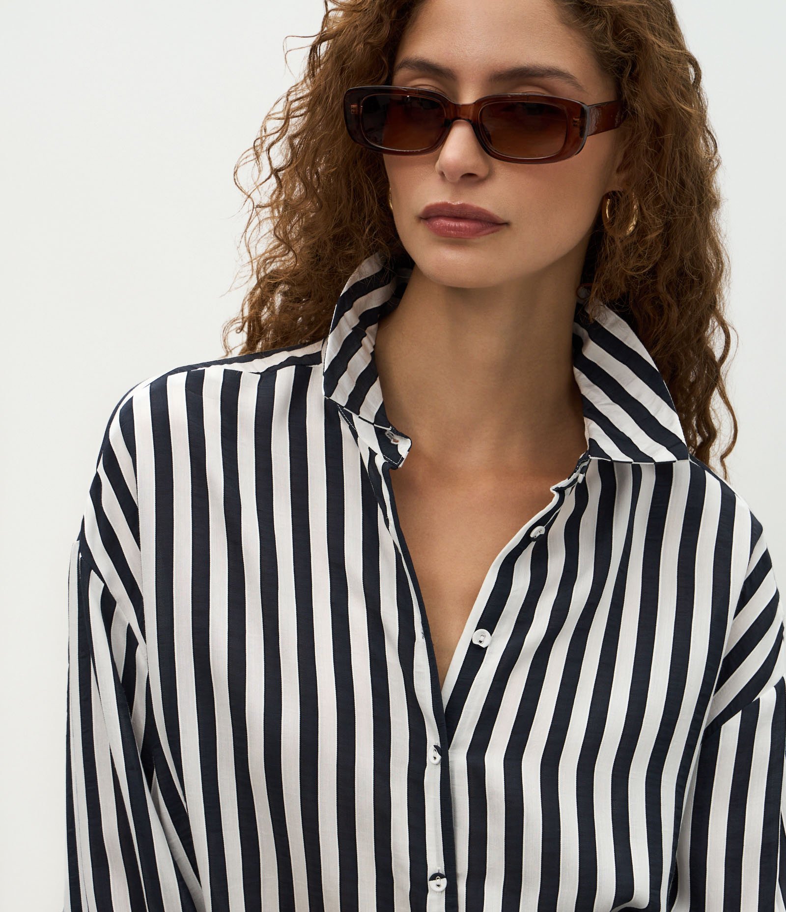 Camisa em Viscose com Listras Fio Tinto Off White/Azul 3