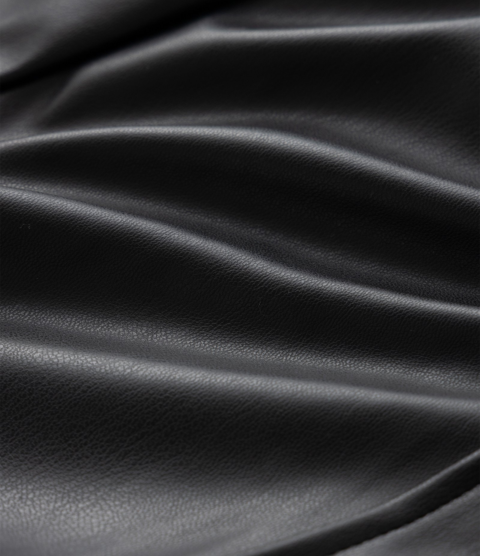 Saia Infantil Transpassada com Bolso Lateral – Tam 5 a 14 Anos Preto 3