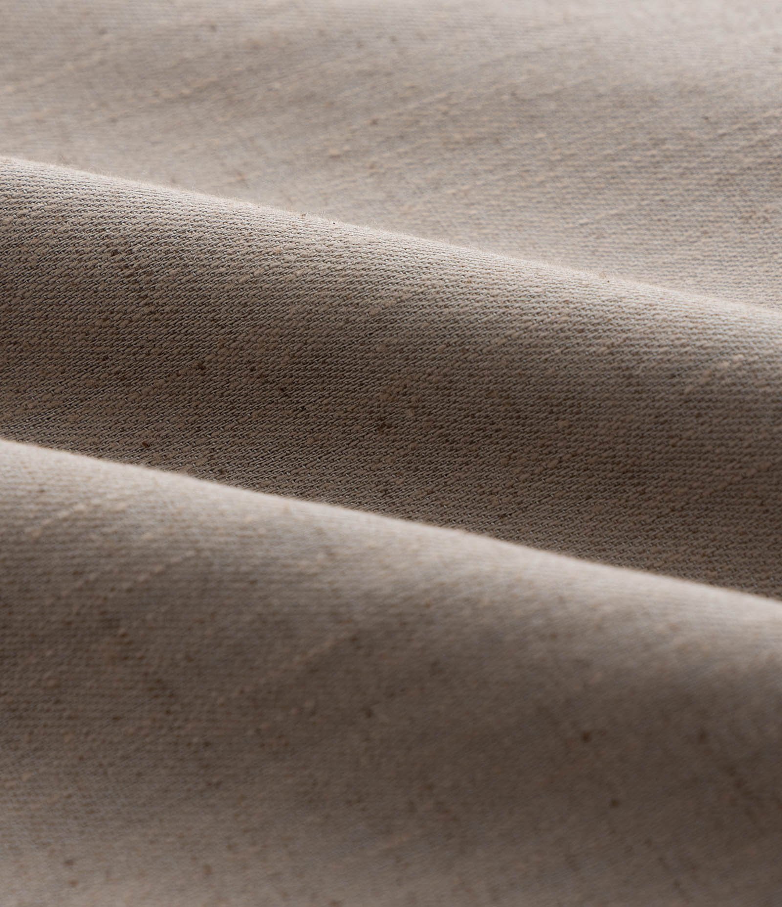 Calça Pantacourt em Sarja Leve com Transpasse e Cós Elástico Curve & Plus Size Verde 7