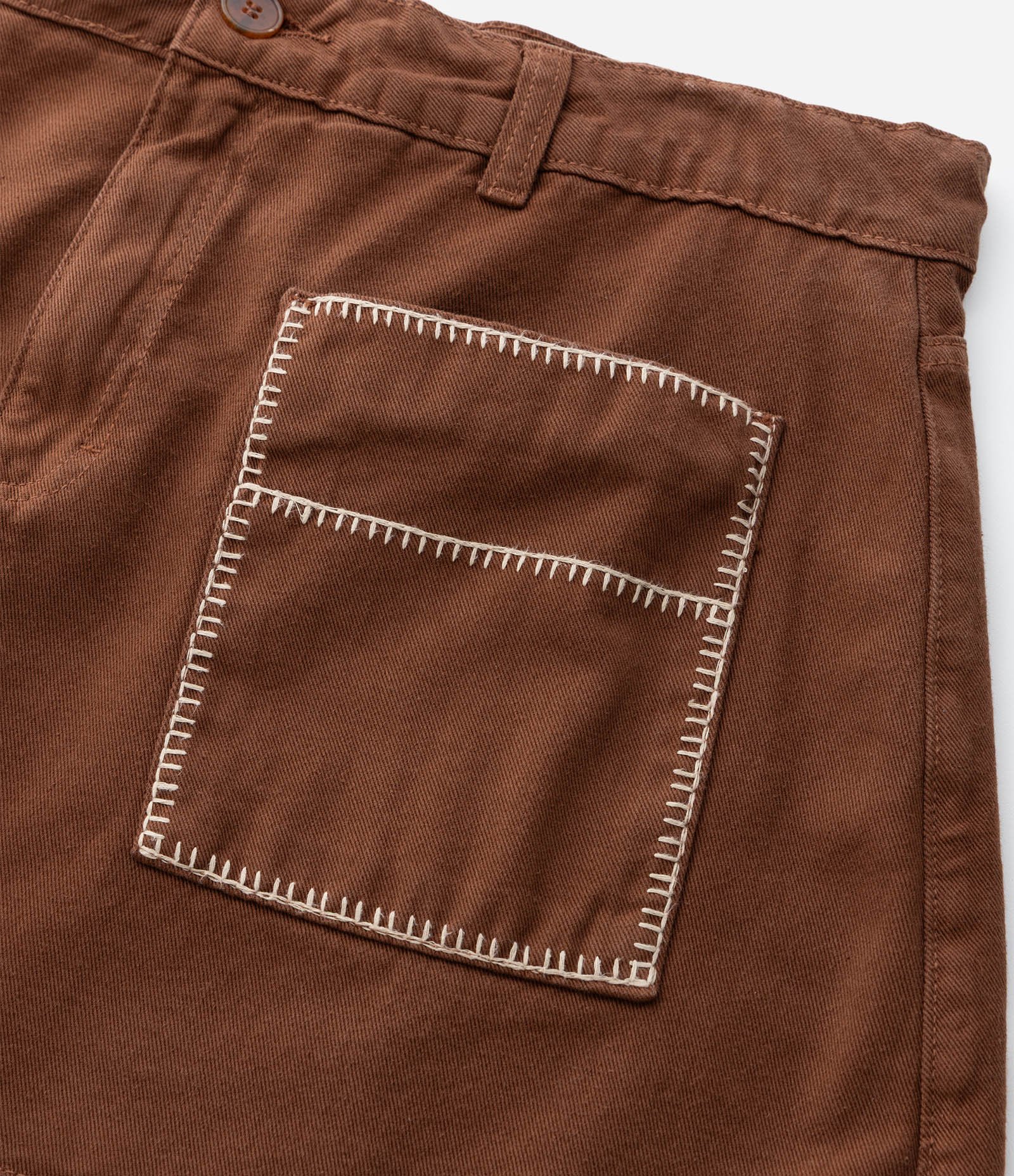 Short Saia em Sarja com Bolsos Bordados Curve & Plus Size Marrom 10