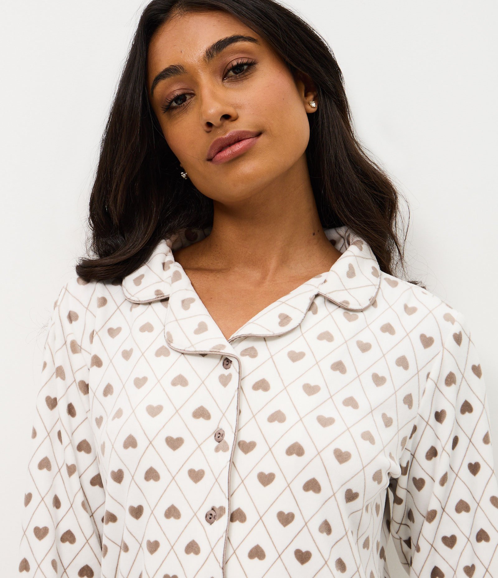 Pijama Americano Longo em Plush com Coraçõezinhos Branco 2