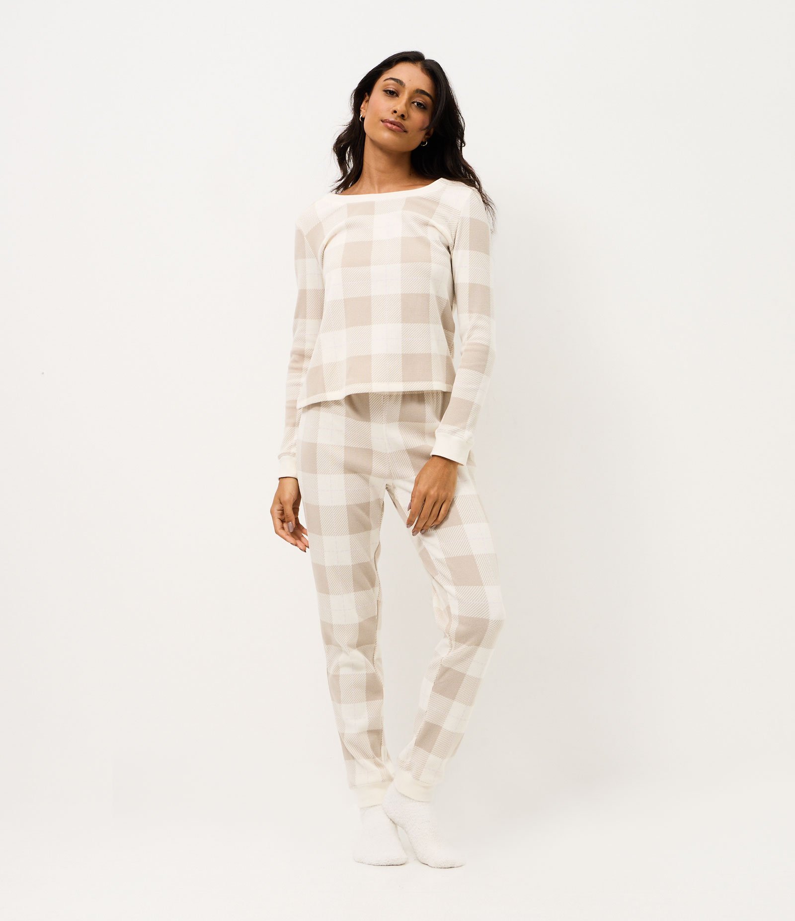 Pijama Longo Xadrez em Tricô Leve Branco 1