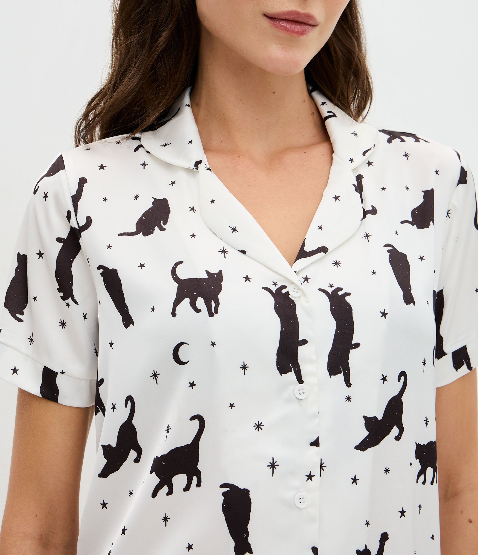 Pijama Americano em Cetim com Estampa Gatinhos Constelação Branco 3