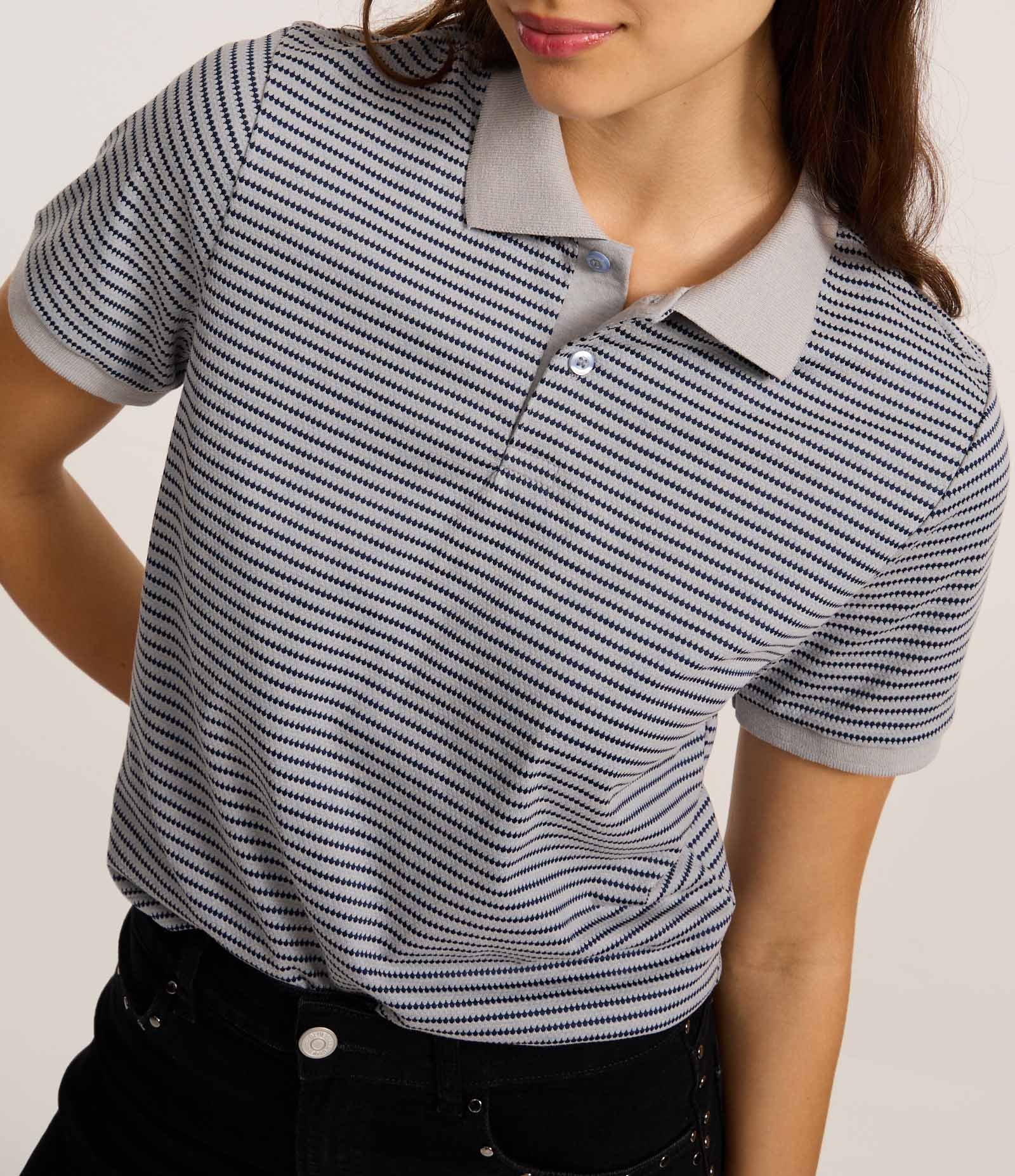 Blusa Polo Texturizada com Listras Cinza 3