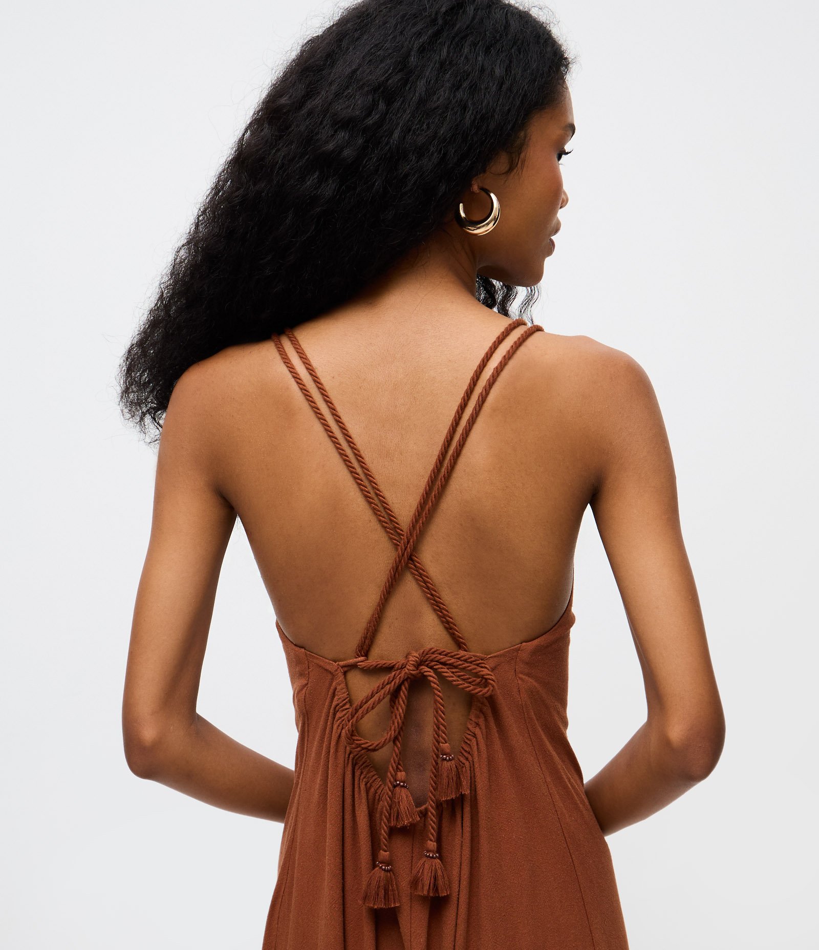 Macacão Pantalona em Viscolinho com Alças Duplas Marrom 4