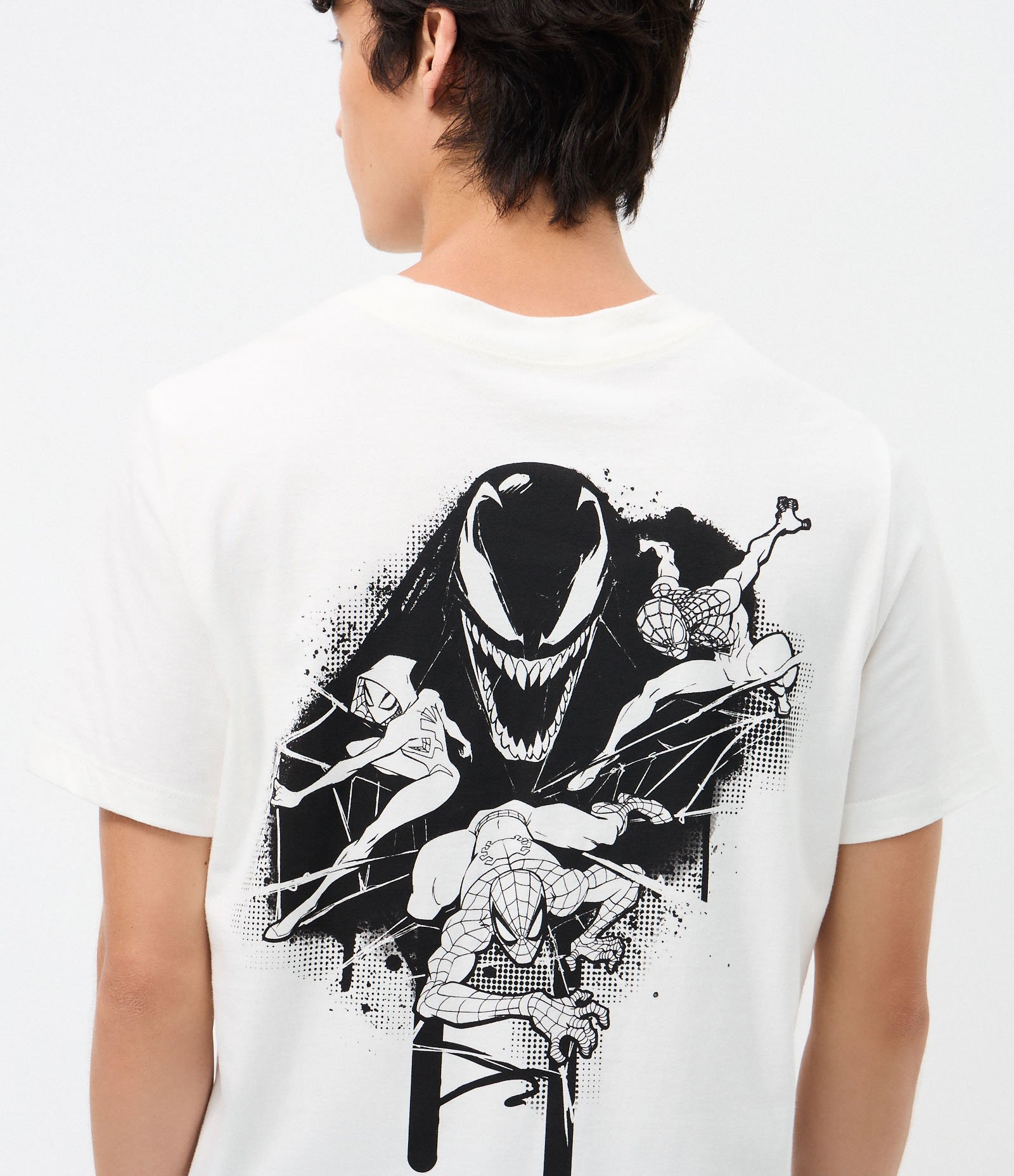 Camiseta Regular em Algodão com Estampa do Venom Branco 3