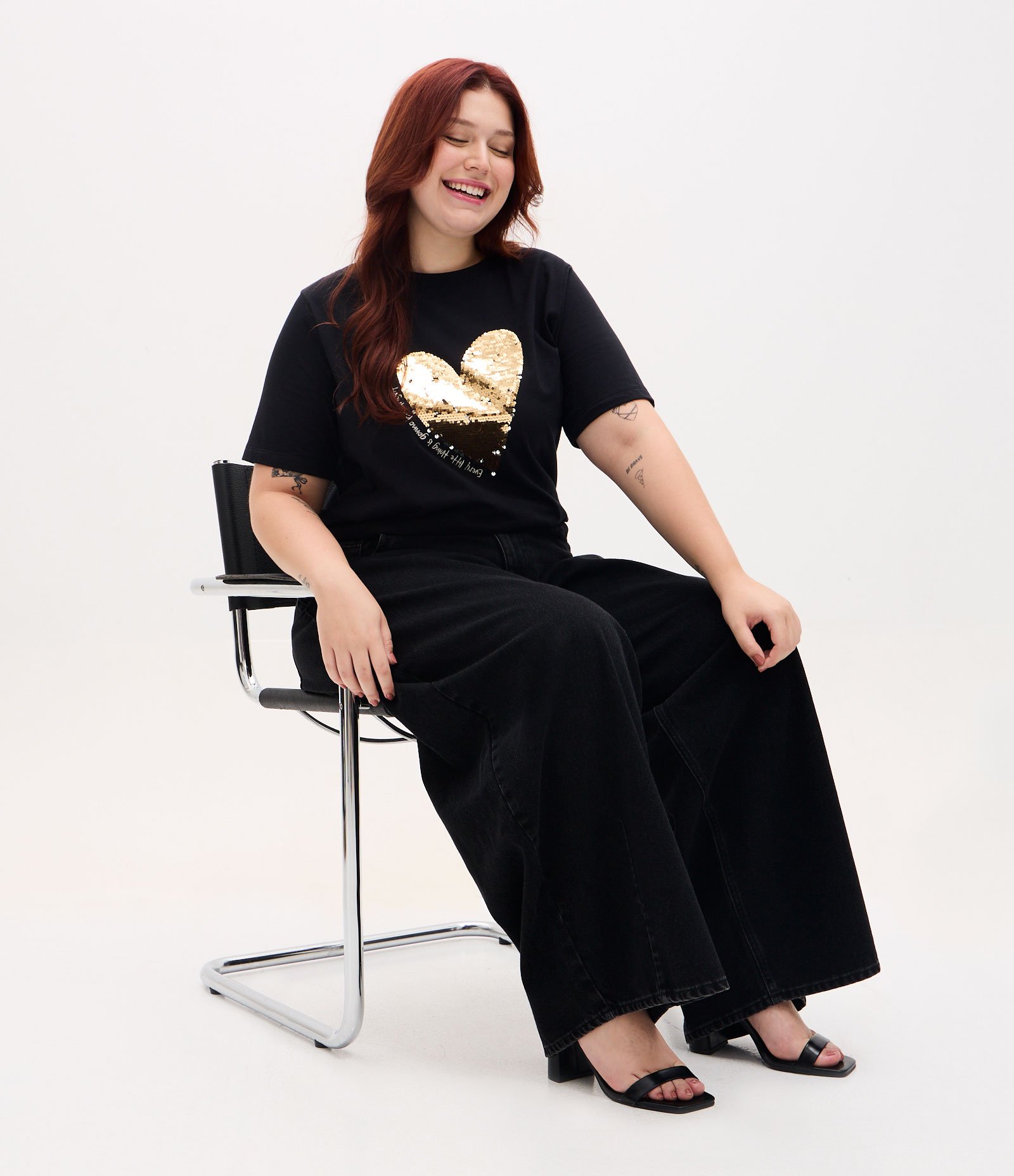 Calça Balloon em Jeans Curve & Plus Size Preto 2