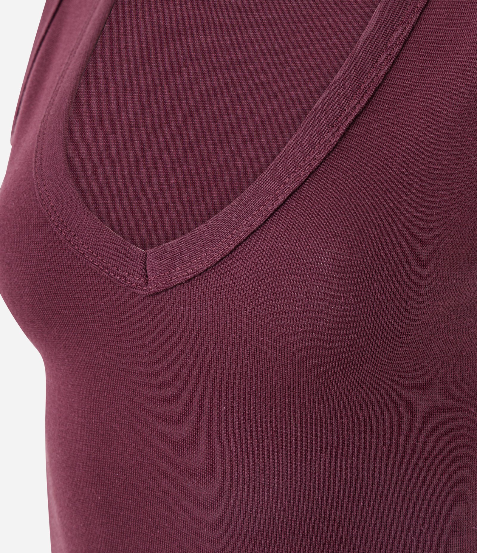 Blusa Básico em Ribana com Decote V Bordô 5