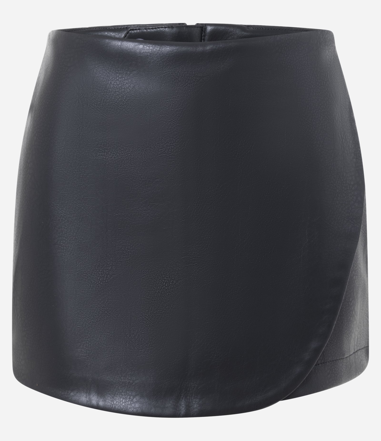 Short Saia em PU com Transpasse Frontal Preto 5