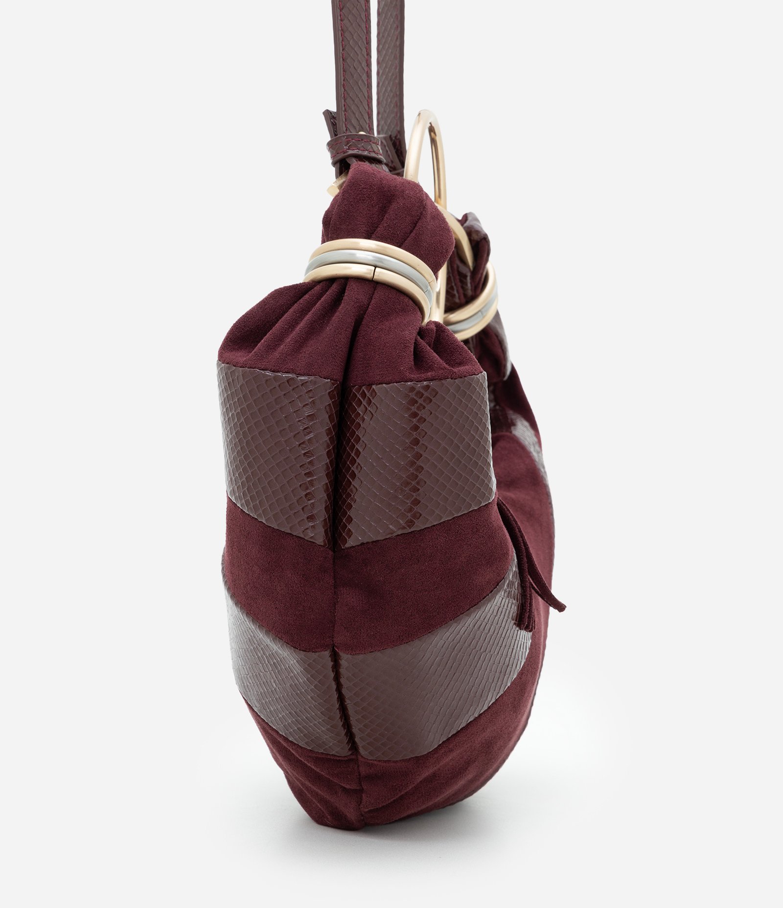 Bolsa Média em Suede com Alça Argola e Recortes Contrastantes Vinho 2