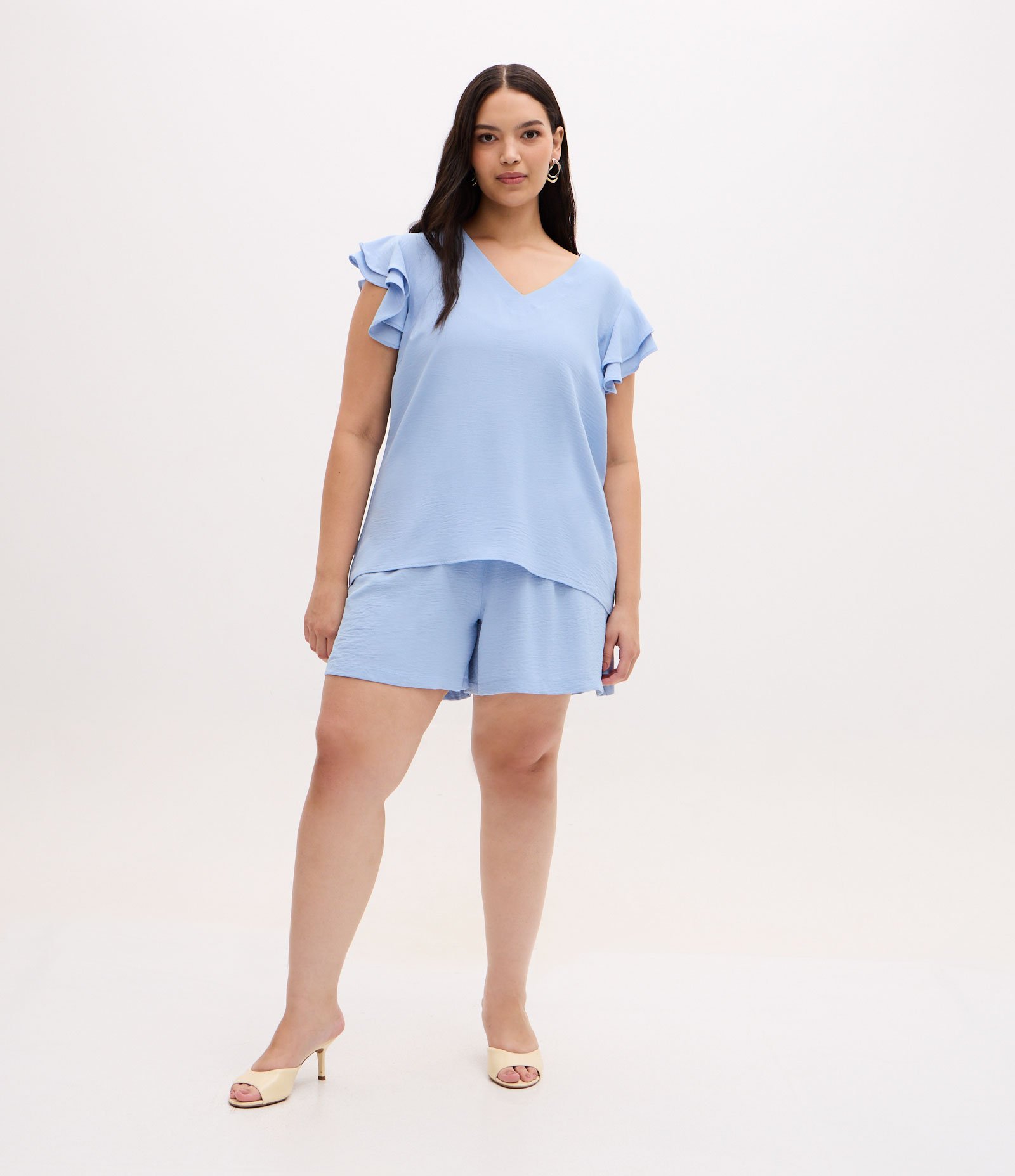 Blusa em Crepe com Babado Duplo no Ombro Curve & Plus Size Azul 3