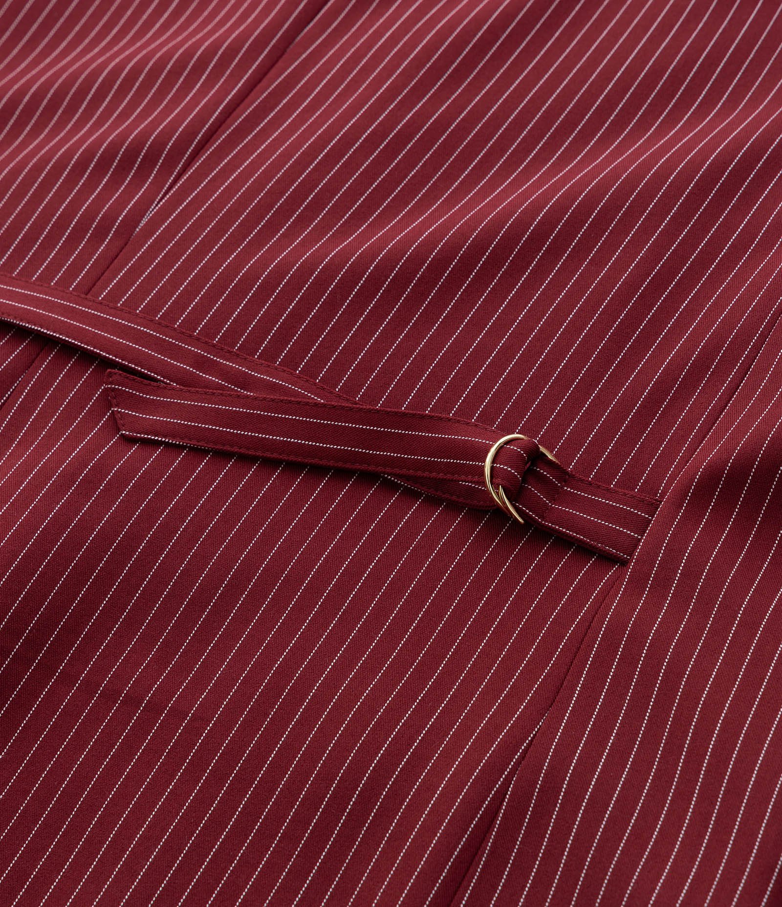 Blazer Alfaiatado com Risca de Giz e Fechamento Transpassado Curve & Plus Size Vermelho 4