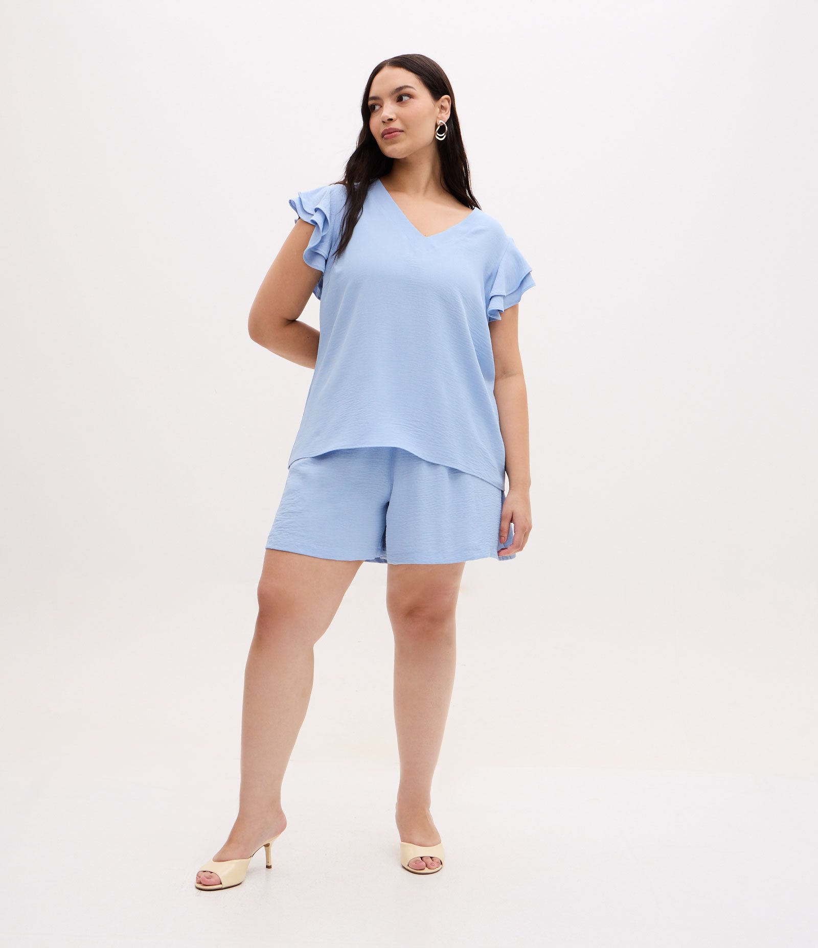 Short Curto em Crepe com Cós Elástico Curve & Plus Size Azul 2