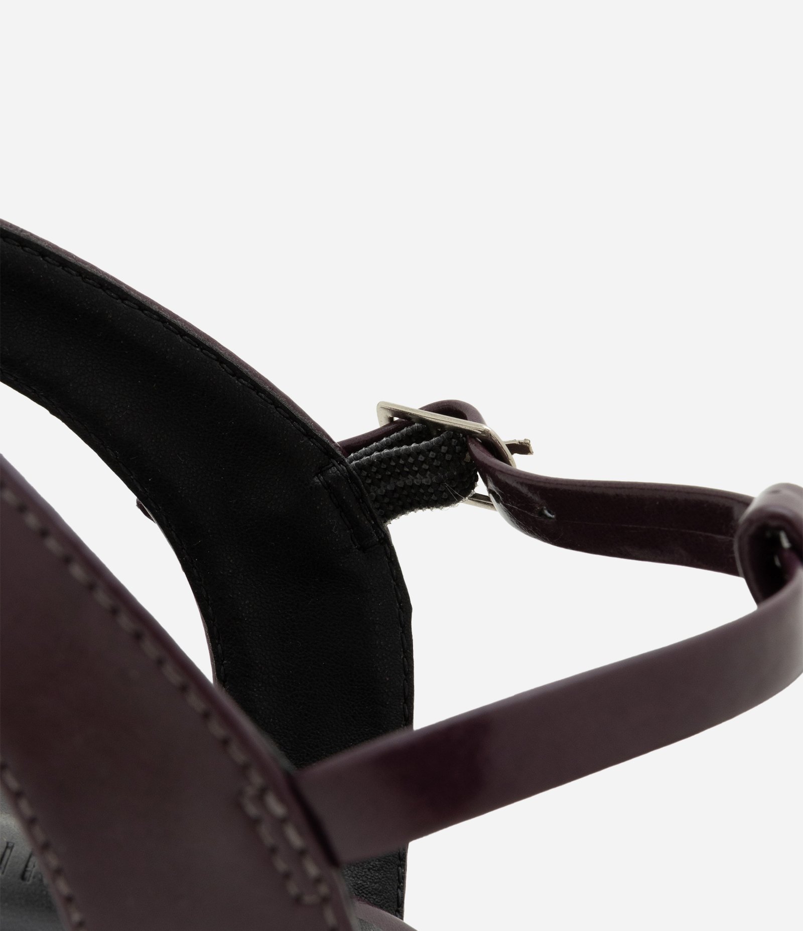 Sapato Anabela com Tira Salomé em PU Vinho 5