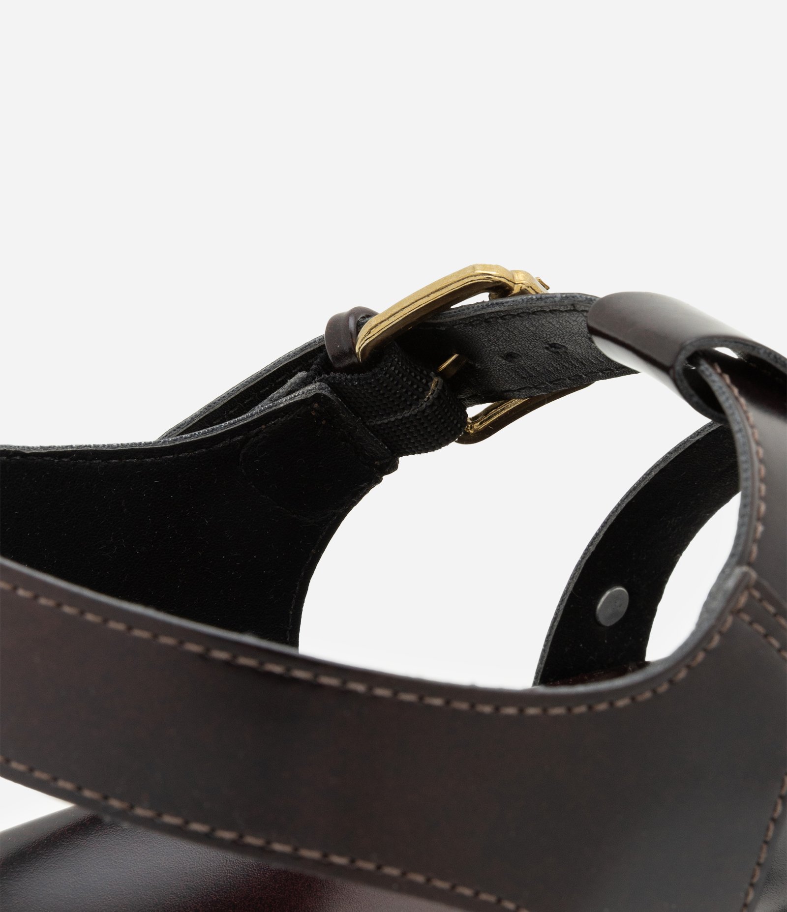 Rasteira Sport Sandal em PU com Tiras Largas Vinho 5