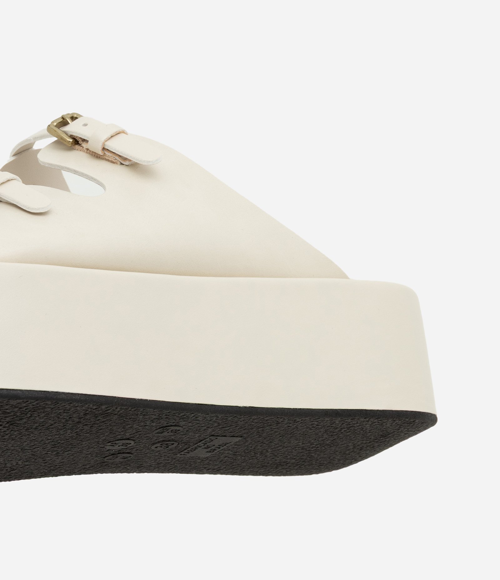 Sandália Faltform em PU com Mini Fivelas Off White 3