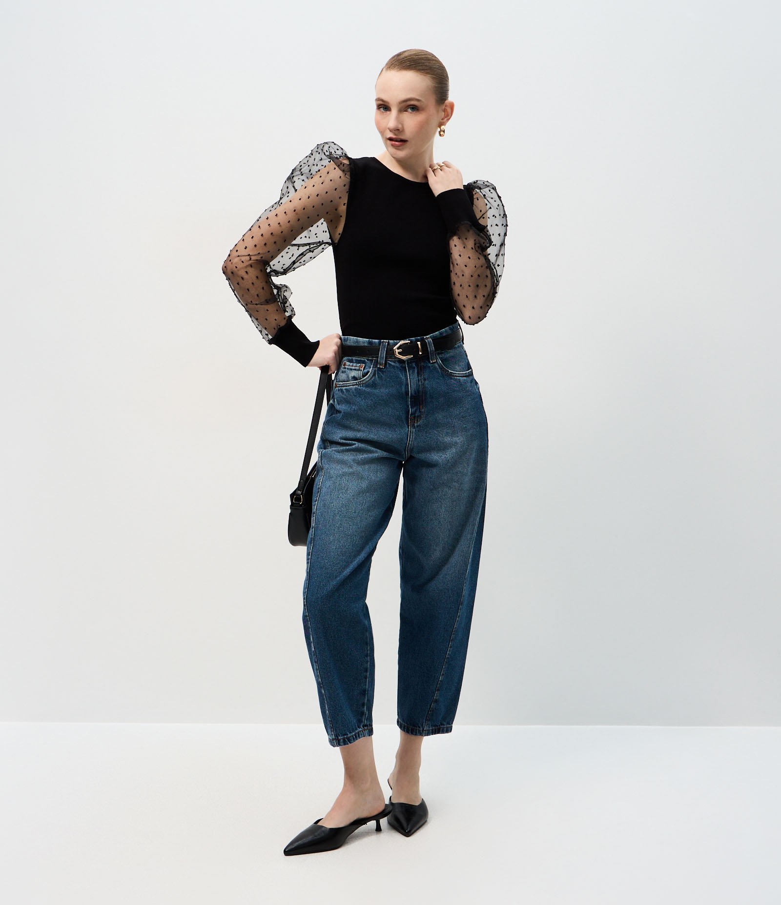 Blusa em Tricô com Manga Bufante Transparente Preto 2