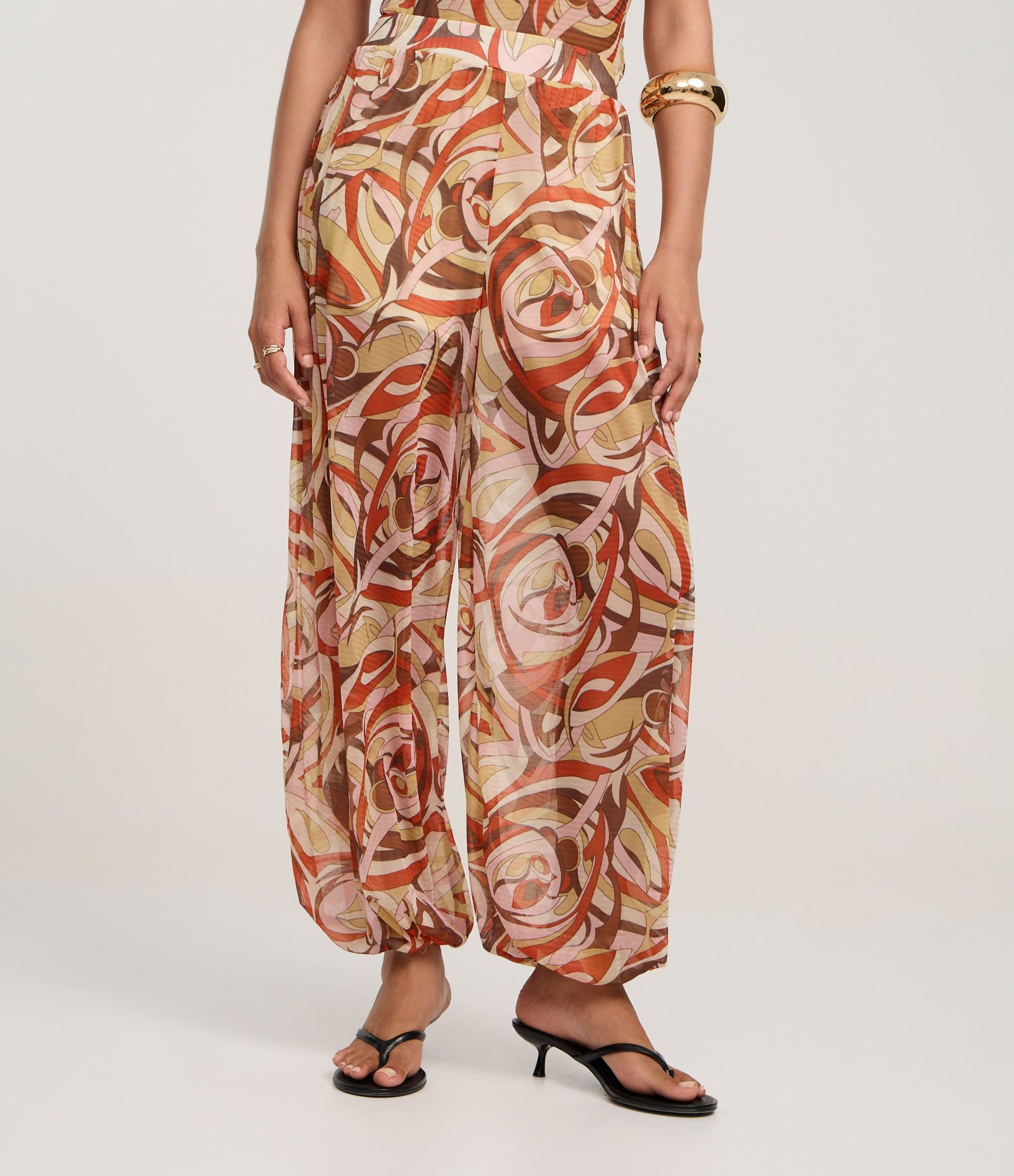 Calça Aladim em Tule com Cós Largo e Estampa Abstrata Multicores 3