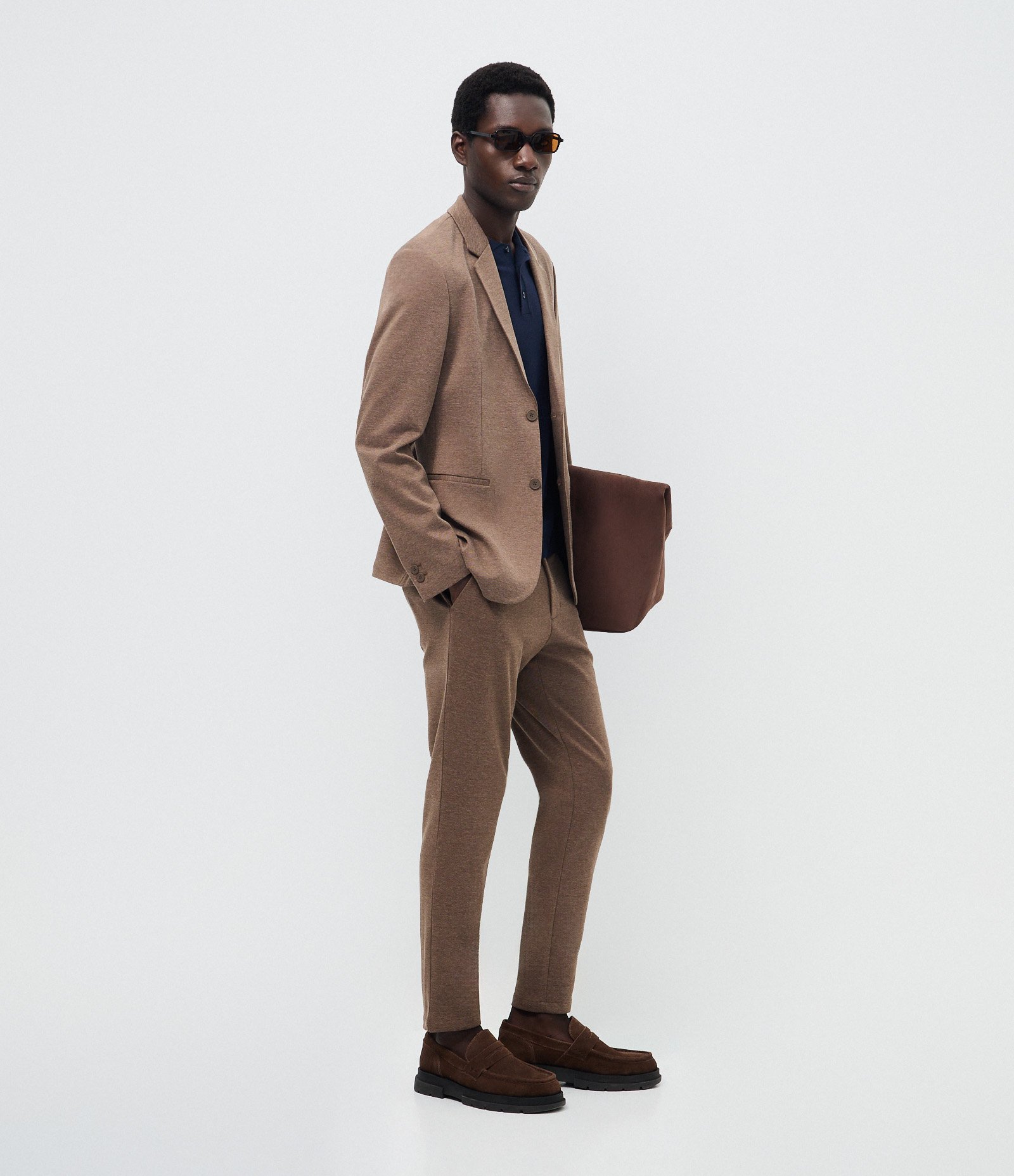 Blazer Super Slim de Malha sem Forro Marrom 3