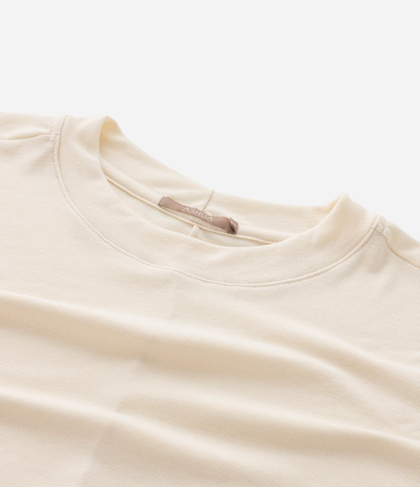 Blusa Básica em Ribana e sem Cava Curve & Plus Size Bege 4