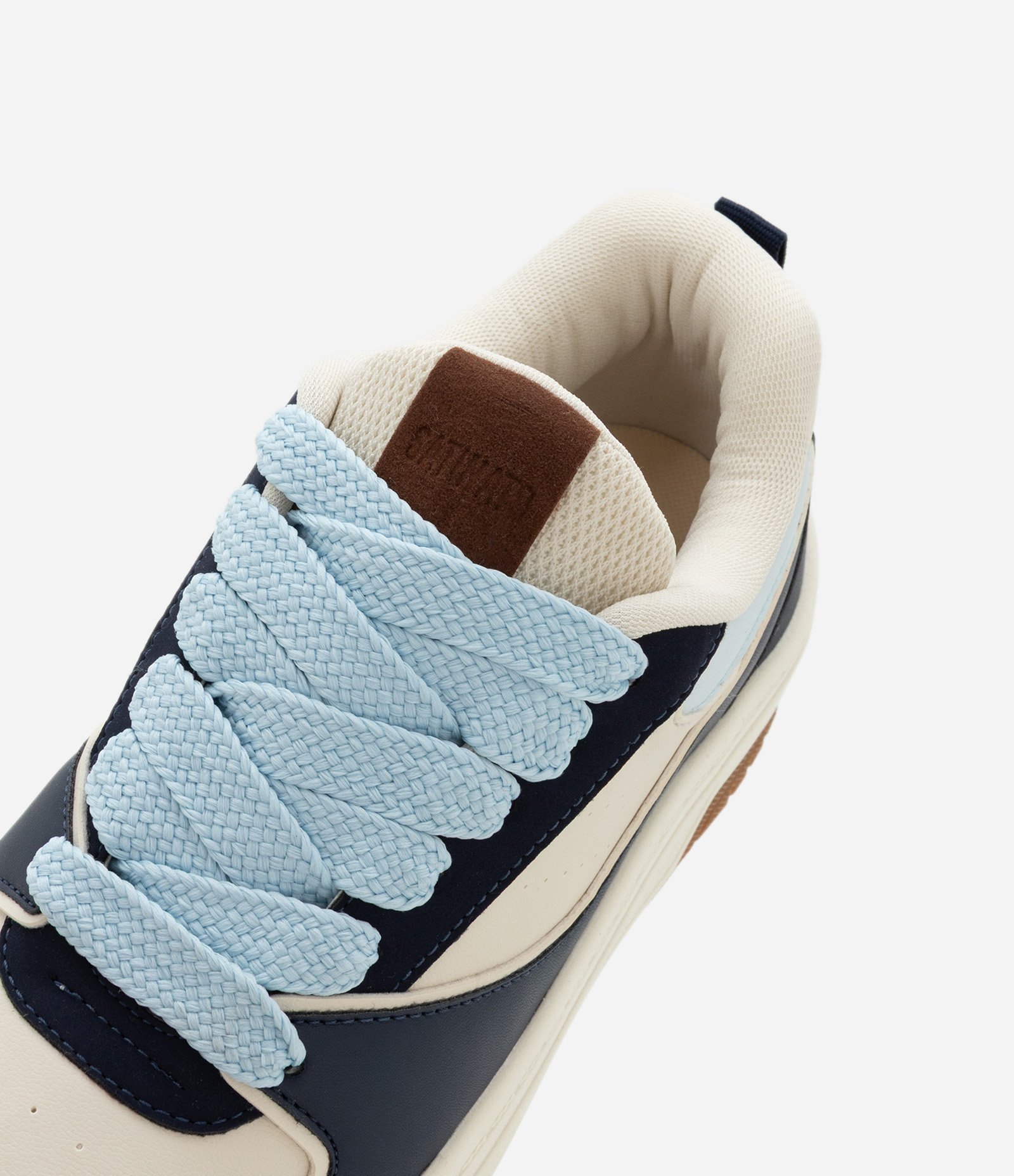 Tênis Casual com Sola Caixa e Cadarço Largo Azul 4