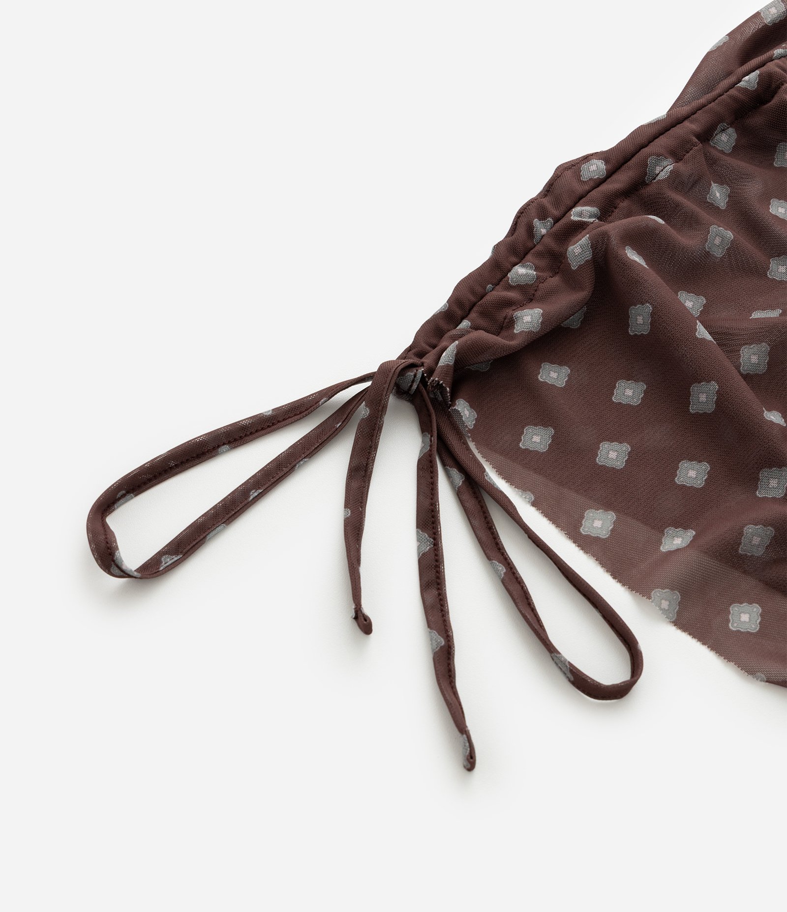 Blusa Bata em Tule com Forro Curve e Plus Size Marrom 6