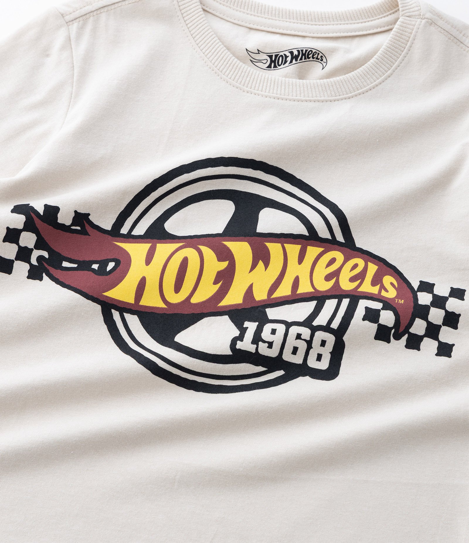 Camiseta Infantil com Estampa Hot Wheels Grid – Tam 4 a 12 Anos Bege Claro 4
