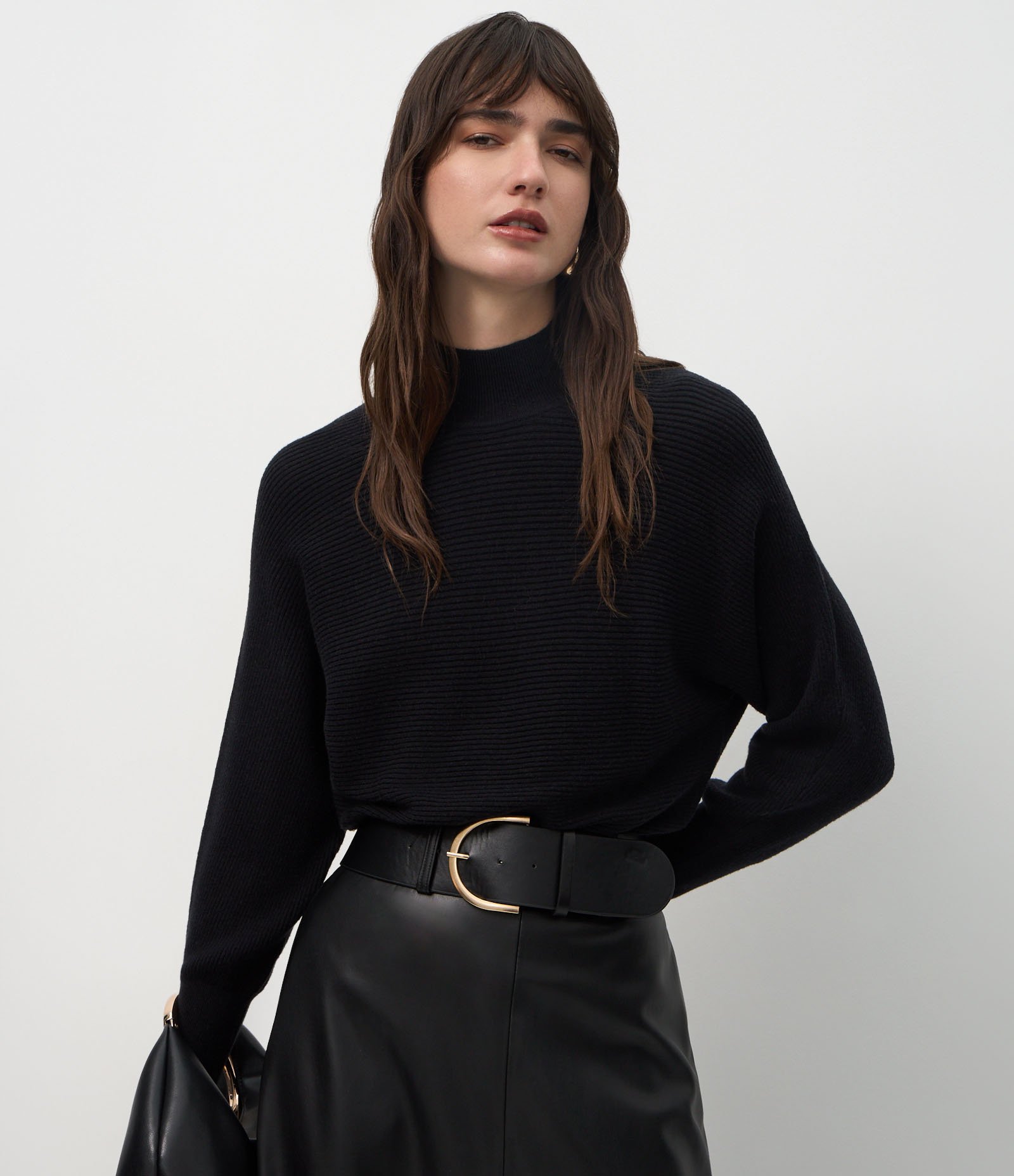 Blusa Regular em Tricô com Gola Alta Preto 1