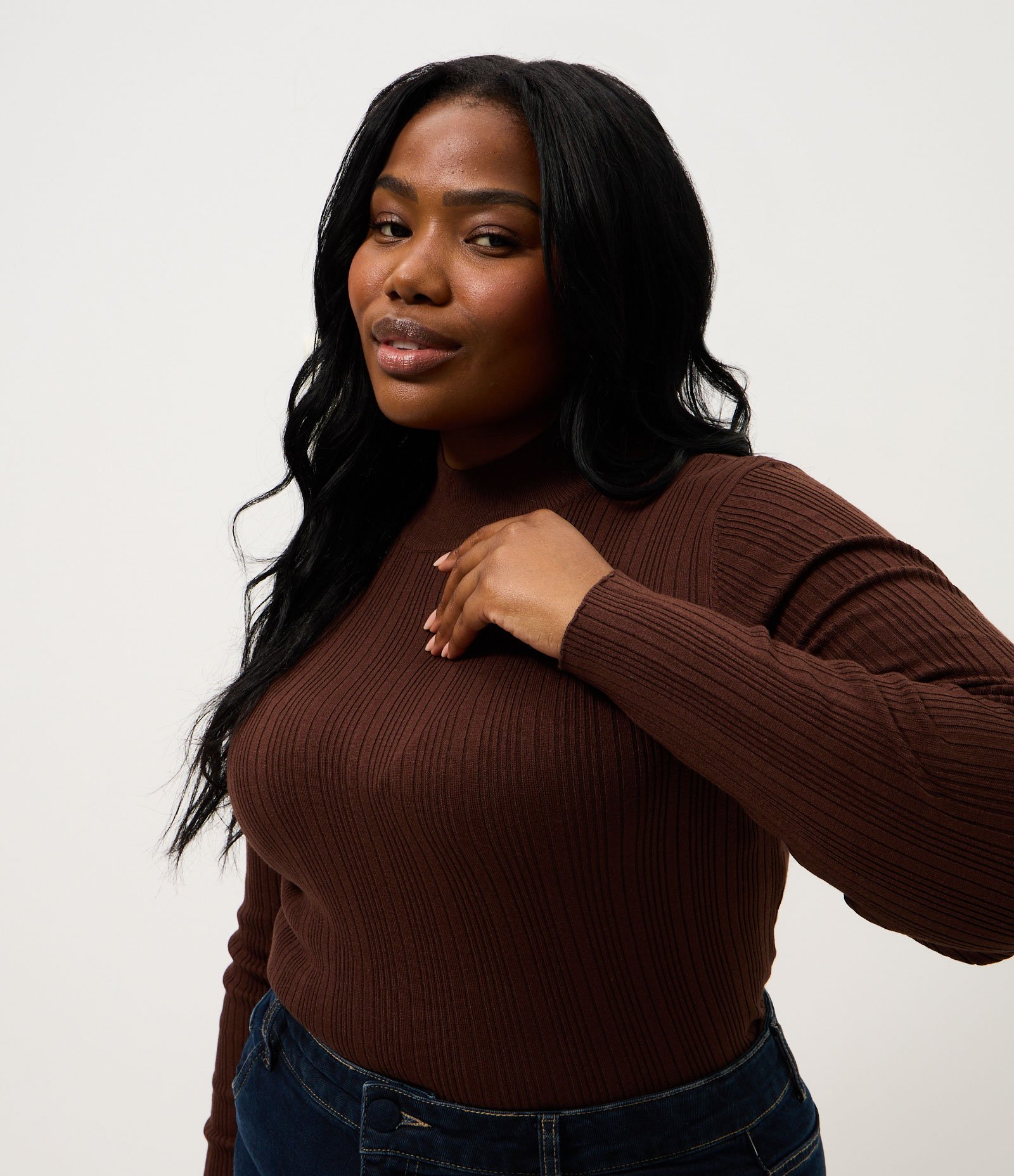 Blusa Canelada com Gola Alta Curve & Plus Size Marrom 3