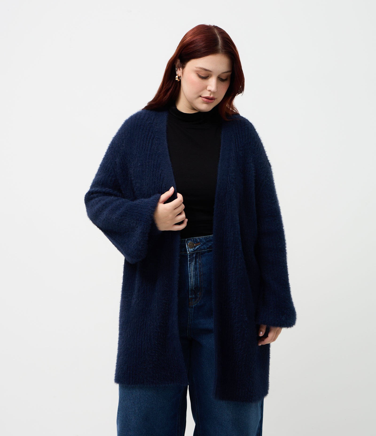 Cardigan Alongado em Tricô Peludinho Curve & Plus Size Azul 1