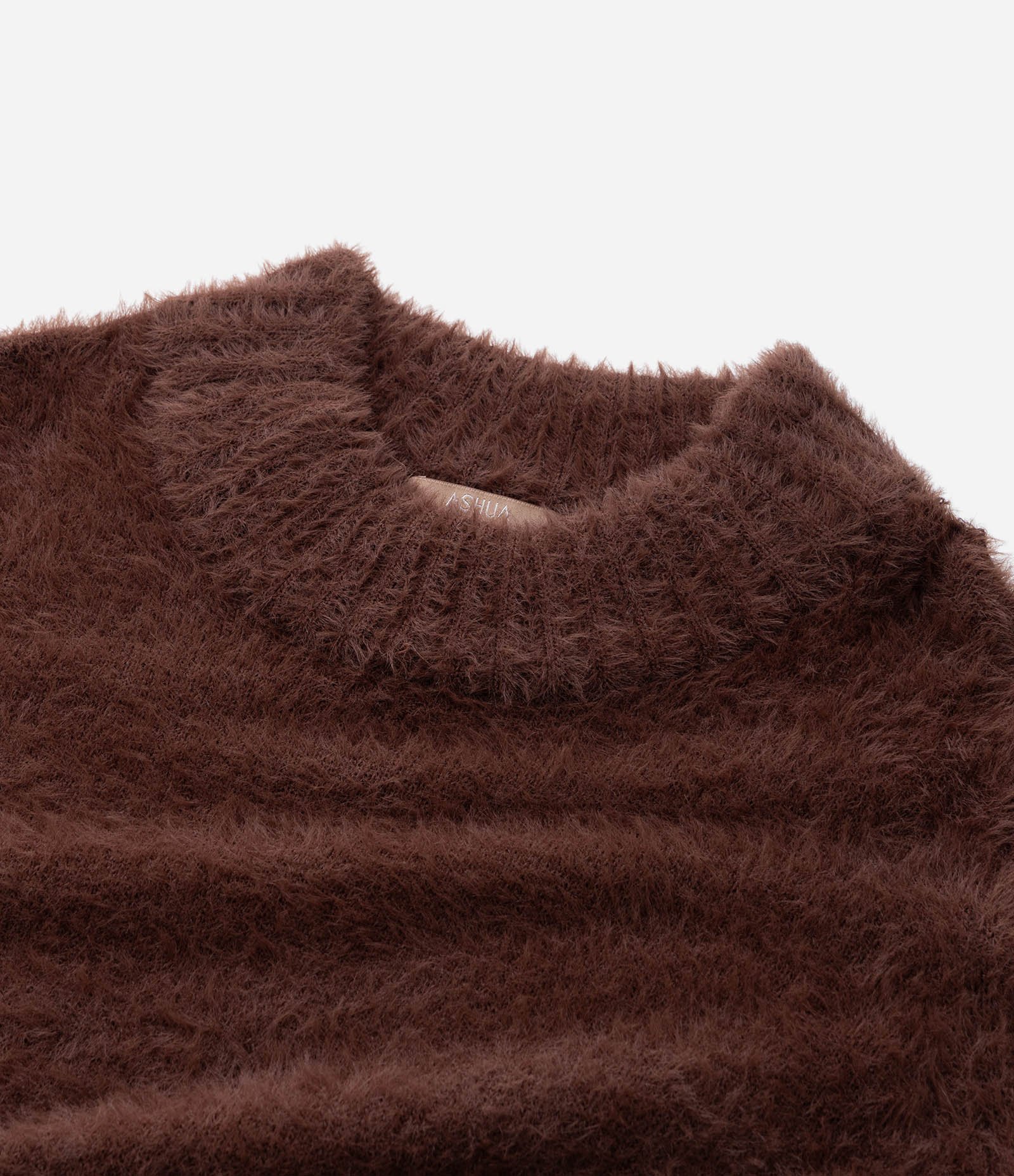 Blusão Alongado em Tricô Peludinho Curve & Plus Size Marrom 5