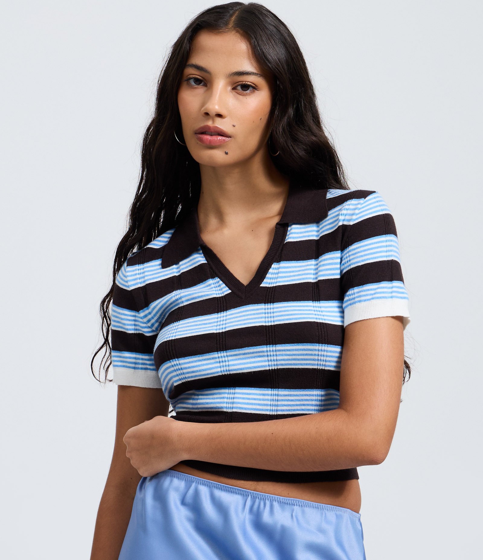 Blusa em Tricô Listrado com Gola Polo Azul e Marrom 3