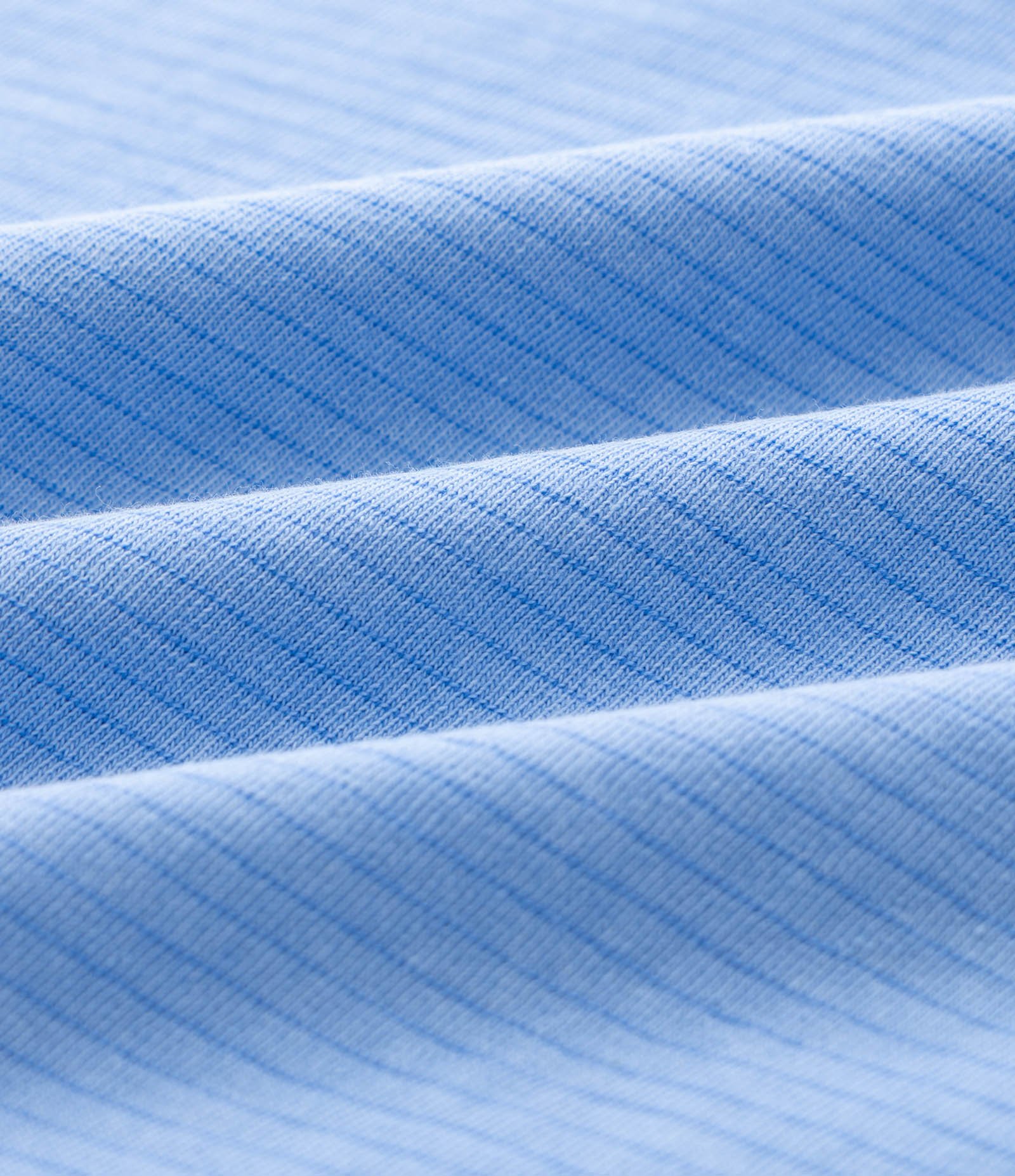 Blusa Boxy em Meia Malha com Bordado Tucano Azul 6