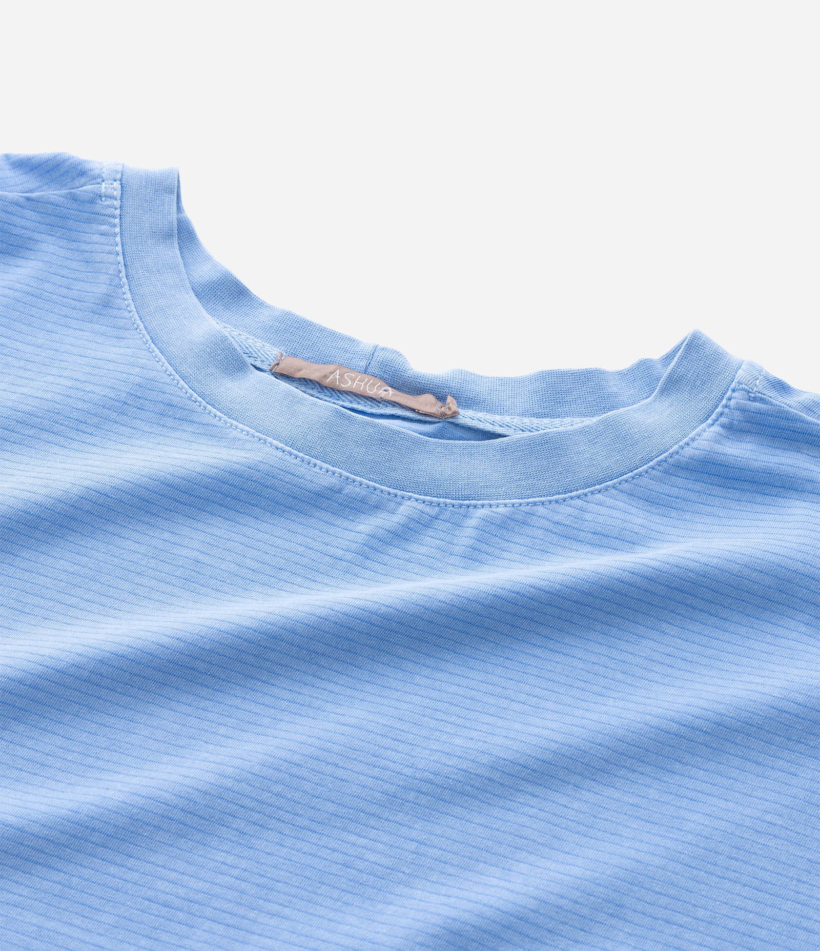 Blusa Boxy em Meia Malha com Bordado Tucano Azul 7