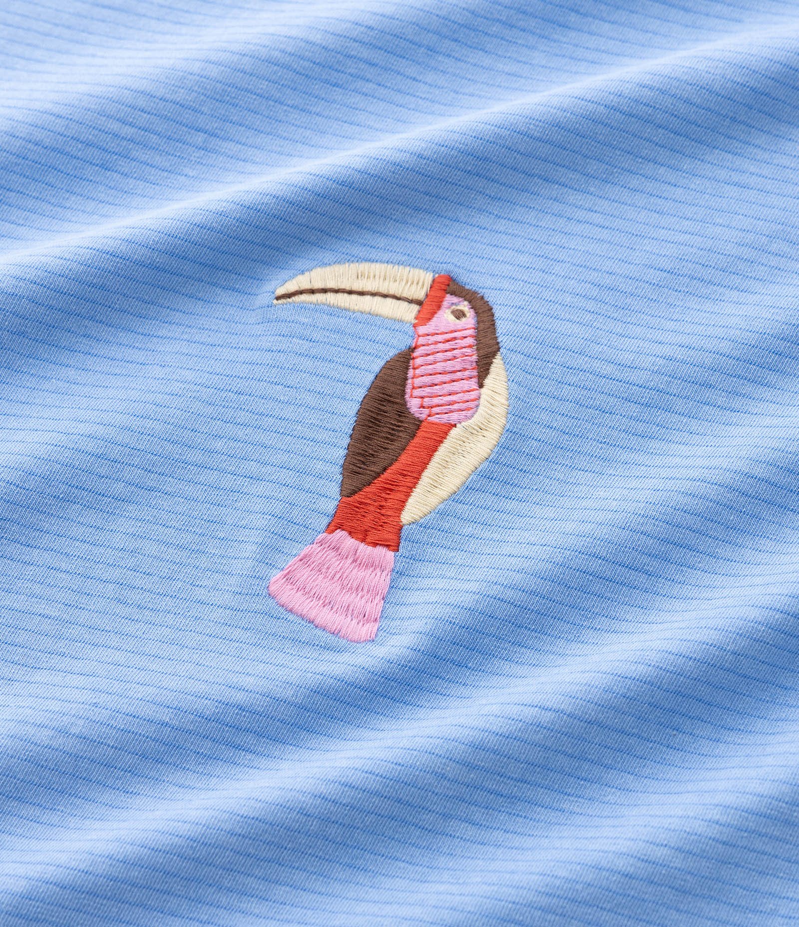 Blusa Boxy em Meia Malha com Bordado Tucano Azul 9