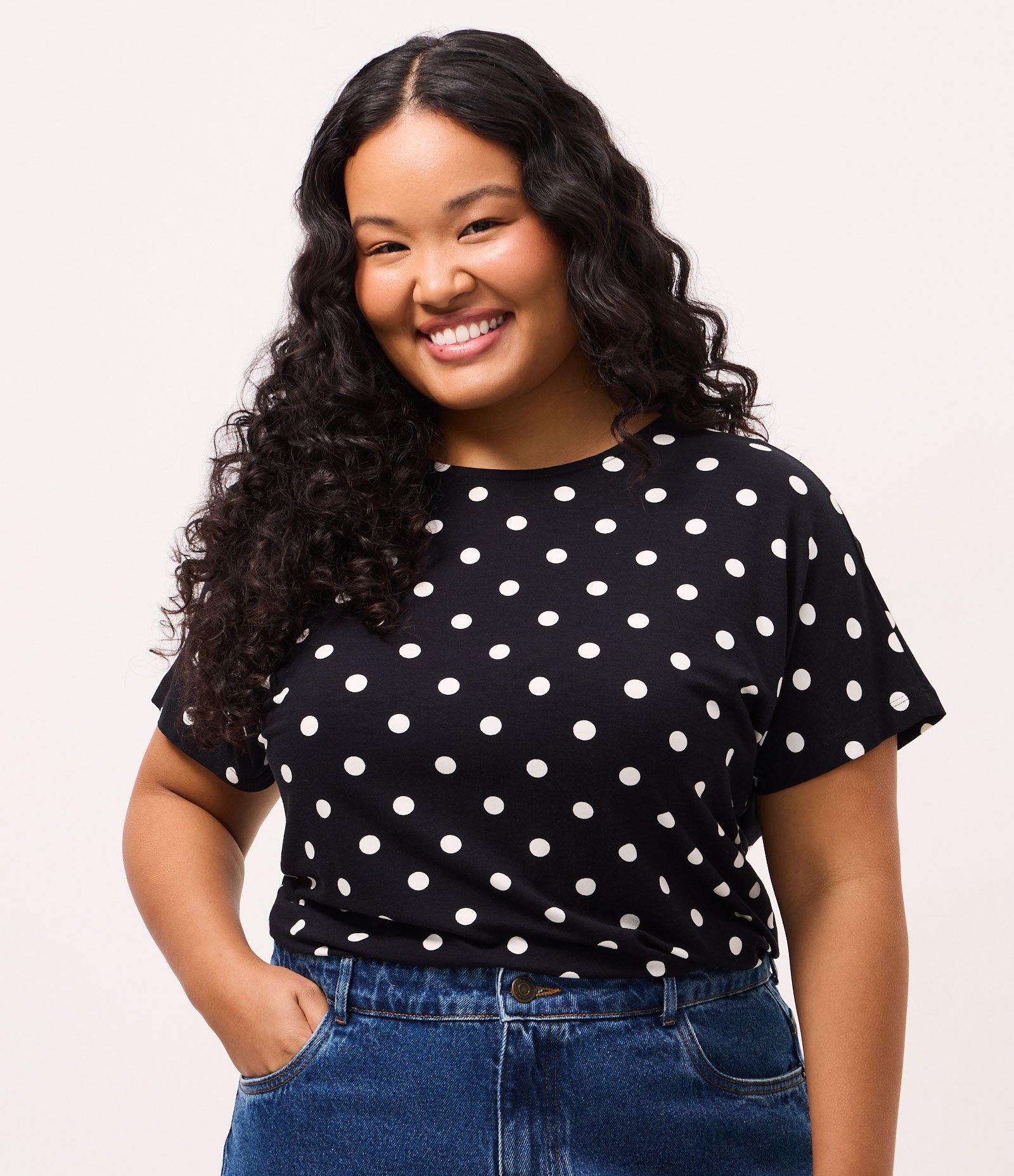 Blusa em Viscolycra com Estampa Poá Preto 1